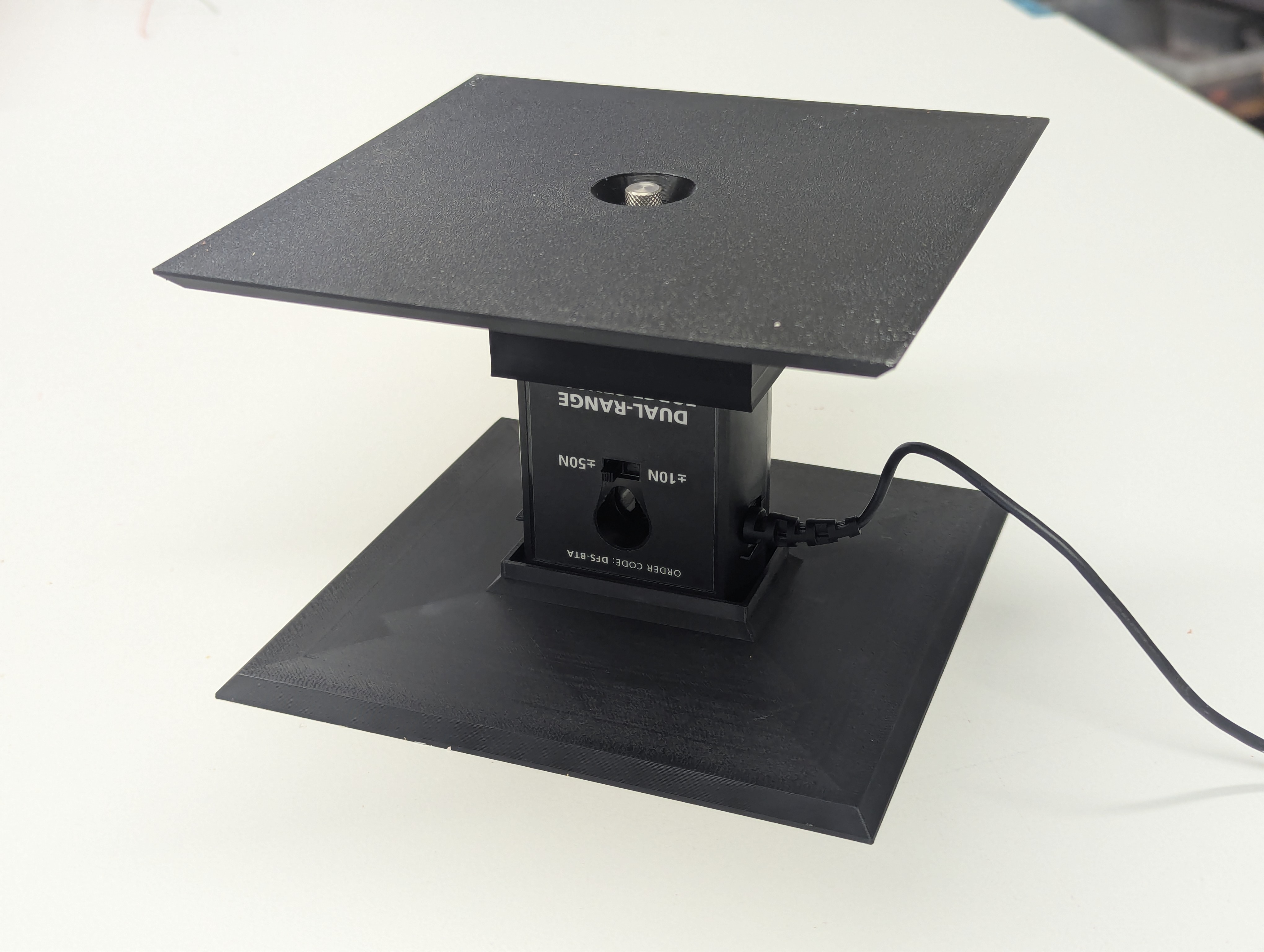 Plate Attachment for Vernier Dual-Force Sensor