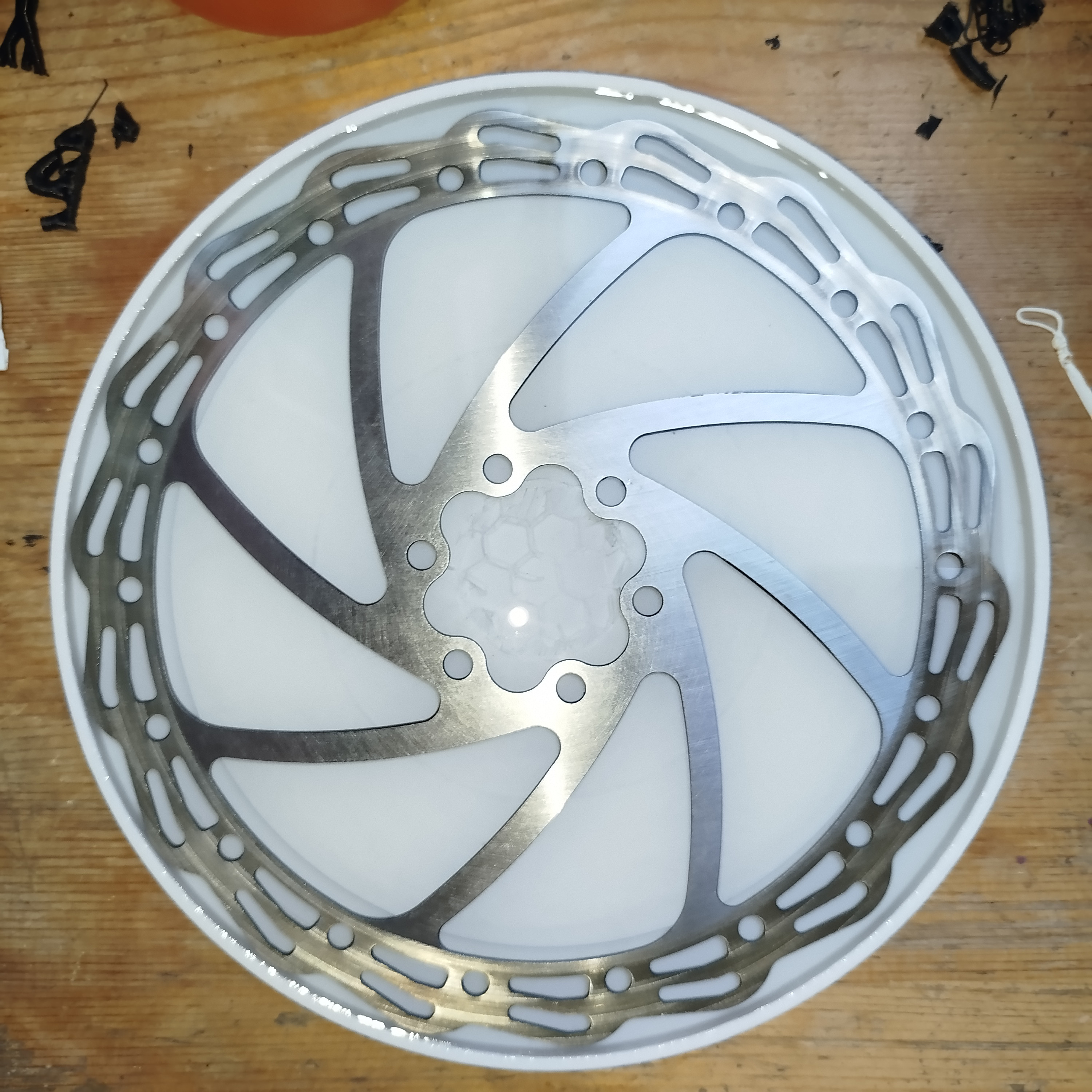 Brake disc cleaner mtb
