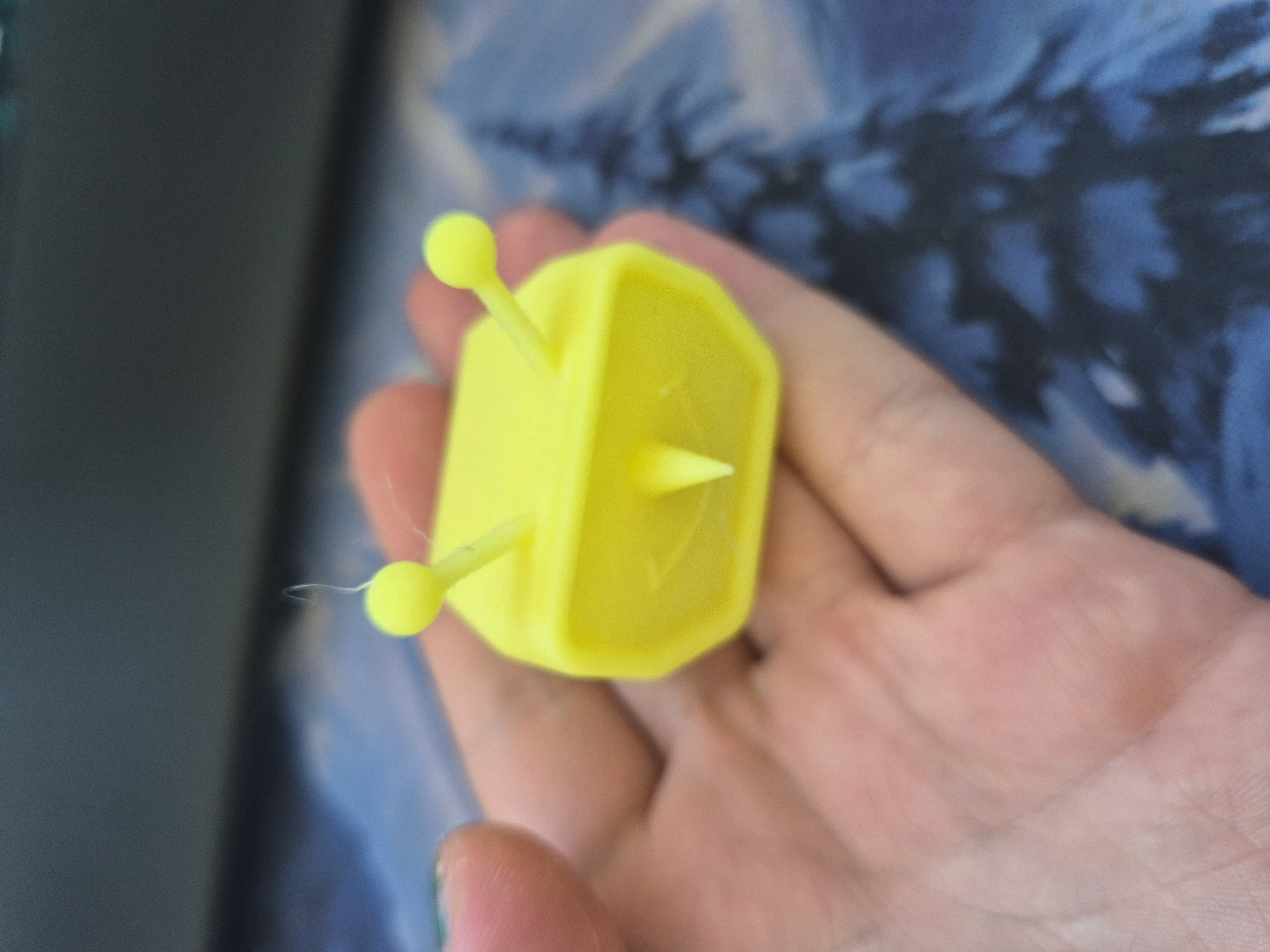 Mini Tenna head from Deltarune