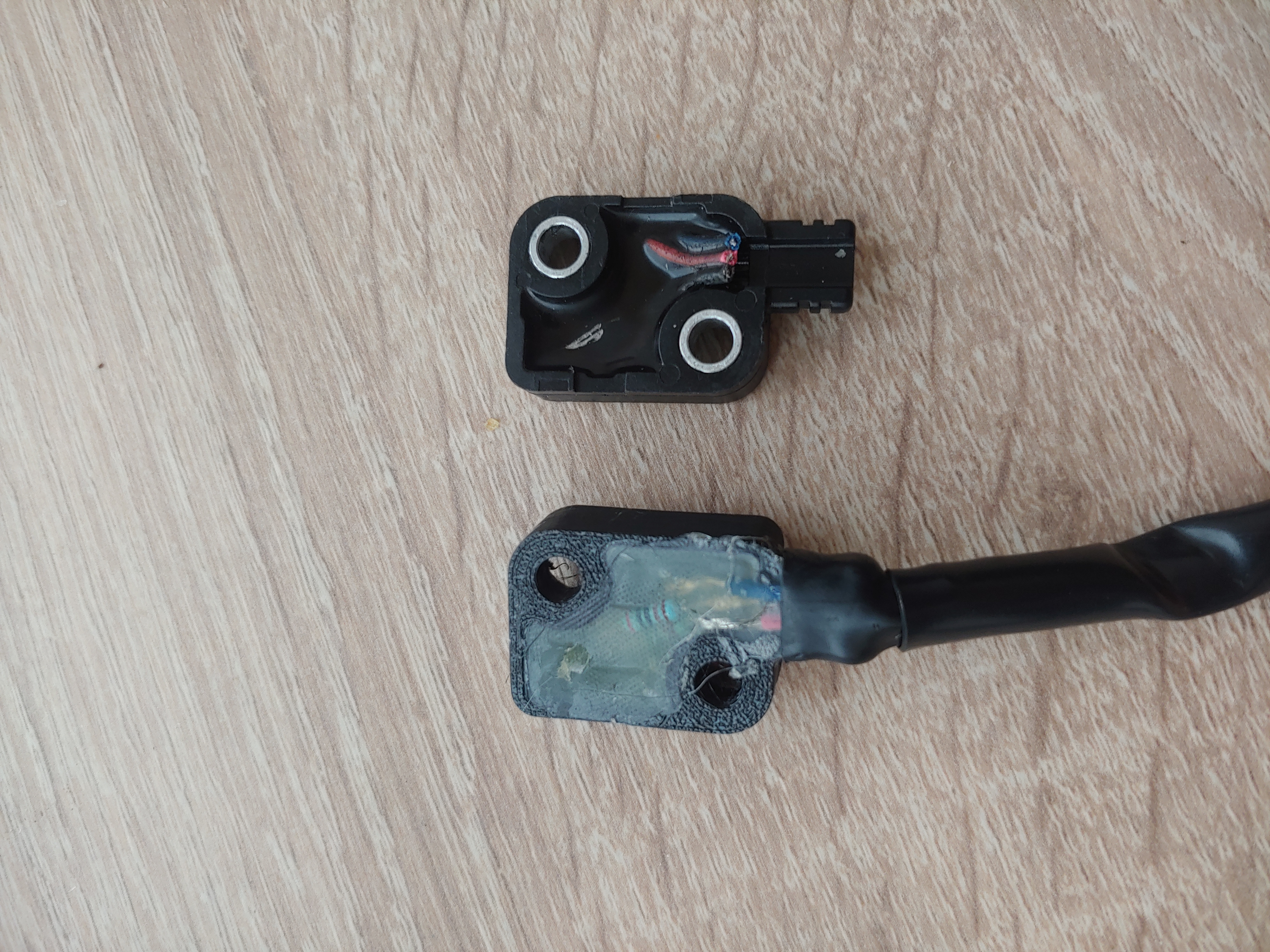 Seitenständerschalter /Side stand switch --> KTM 690 (Duke)