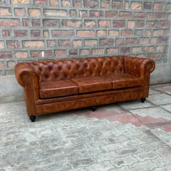 Laramie Chesterfield Sofa