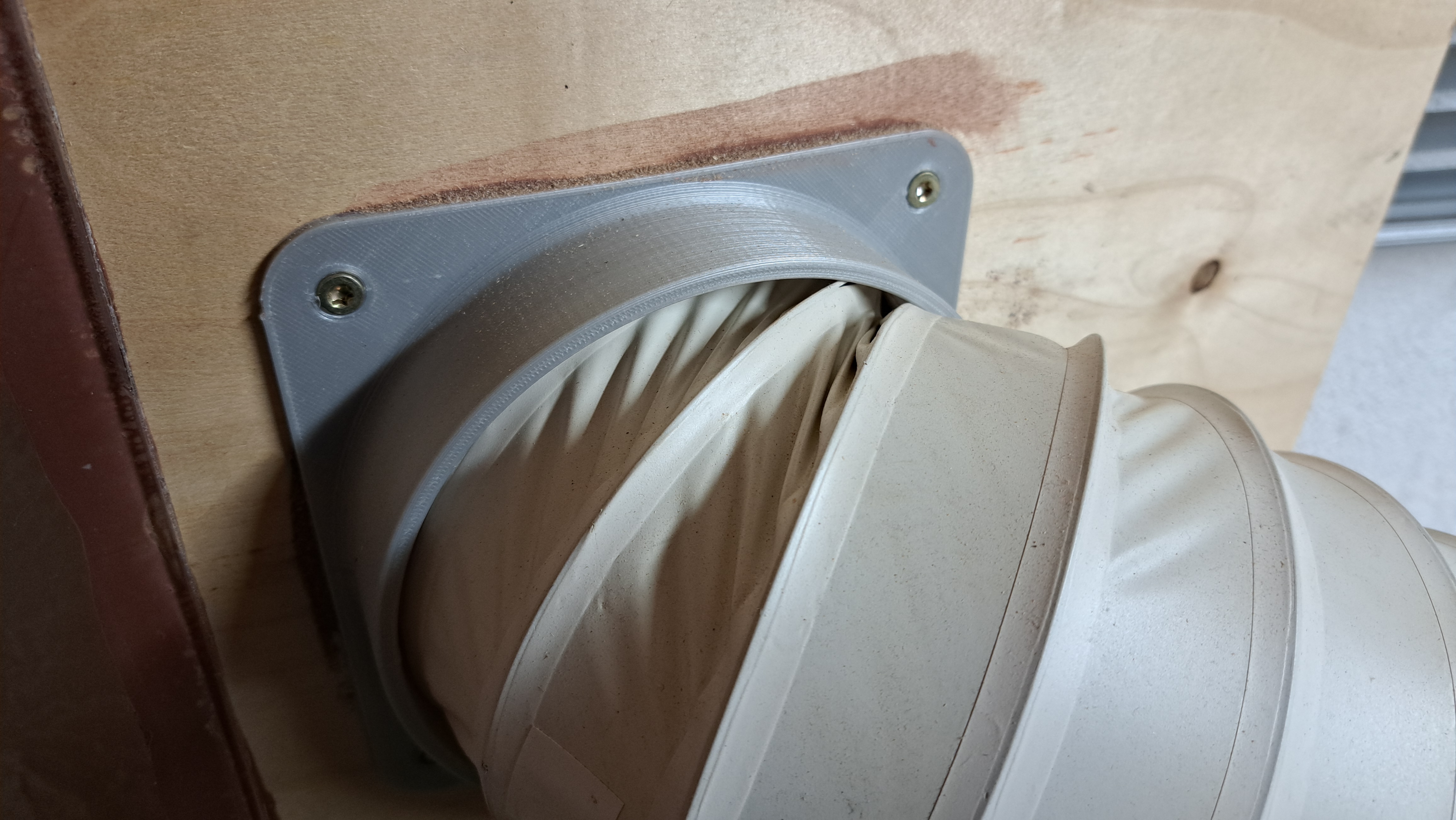 Suction flange / Flansch für Absaugung