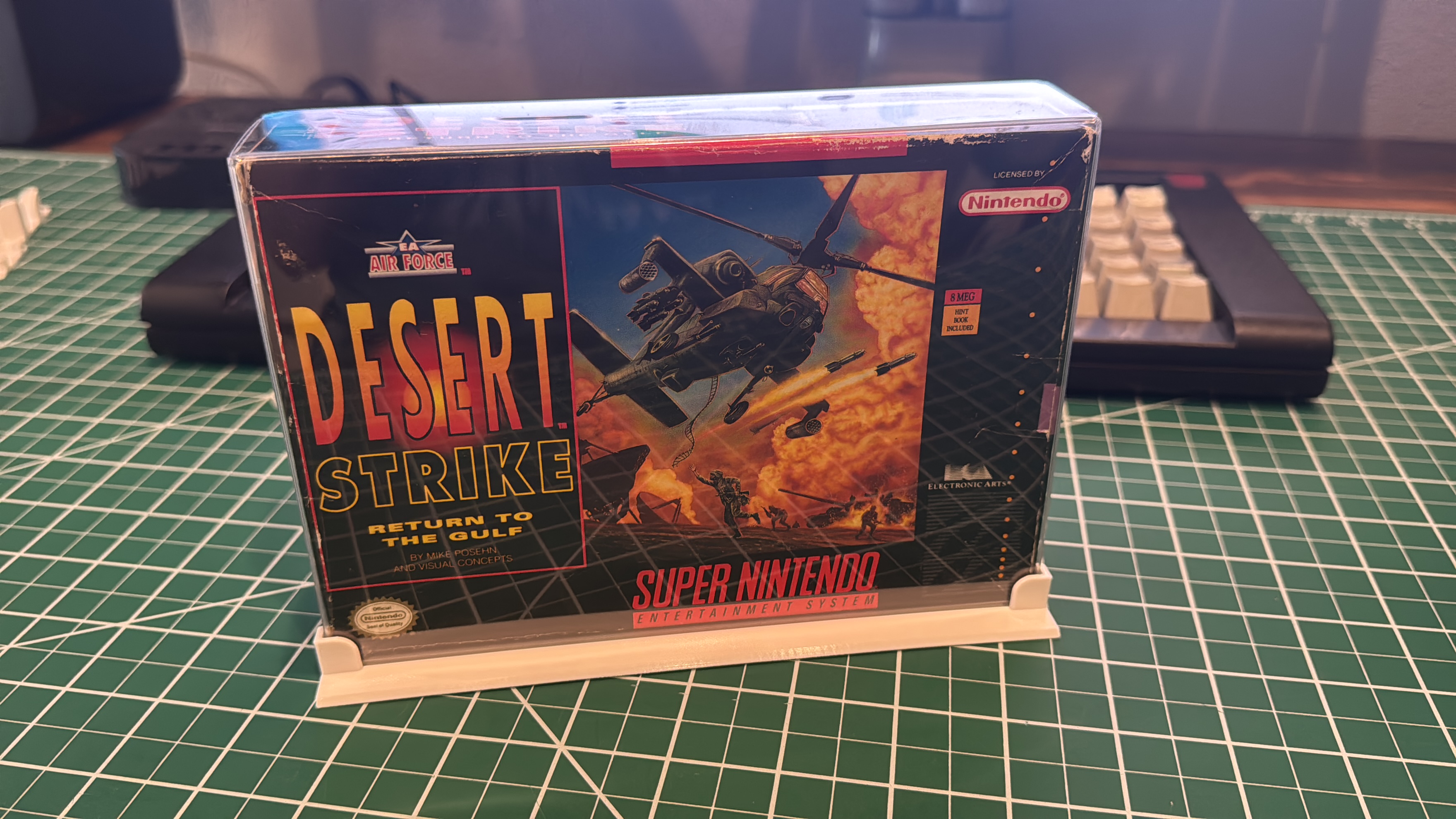 SNES box with dustbox stand
