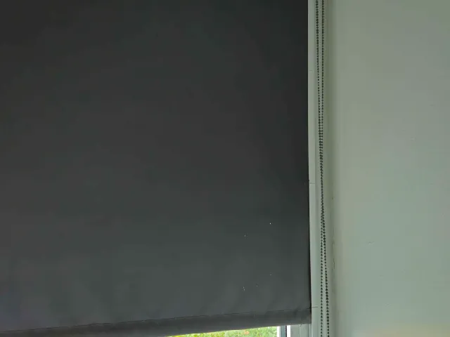 Stackable roller shade U-profile