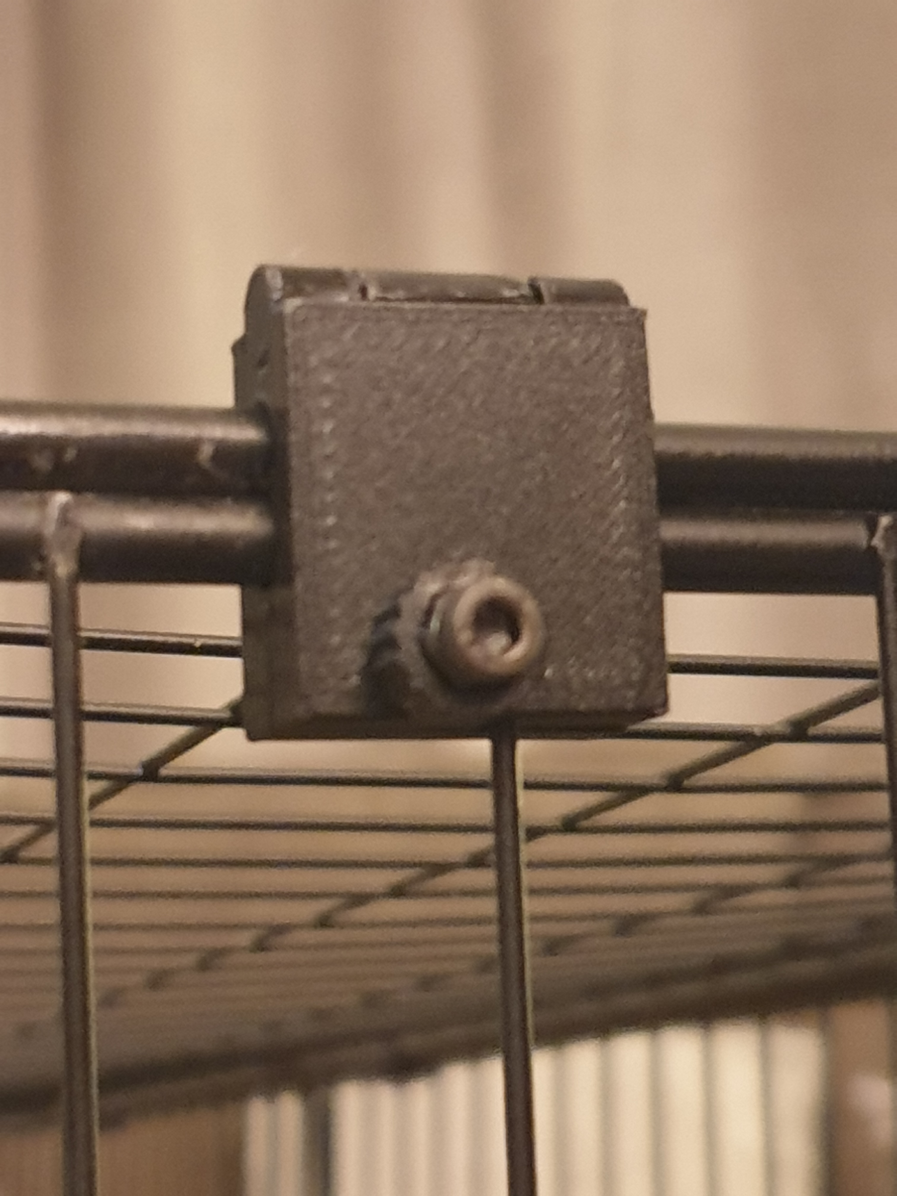 Fireguard Removable Bracket (allows easy folding/storage) — miniatura 2