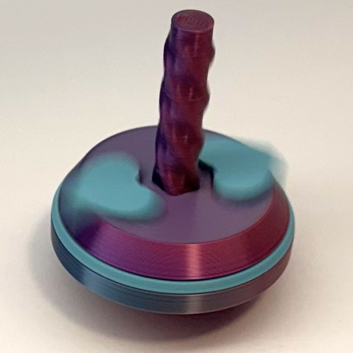 Valentine’s Heart Spinning Top | Pocket-Sized | R7Makers