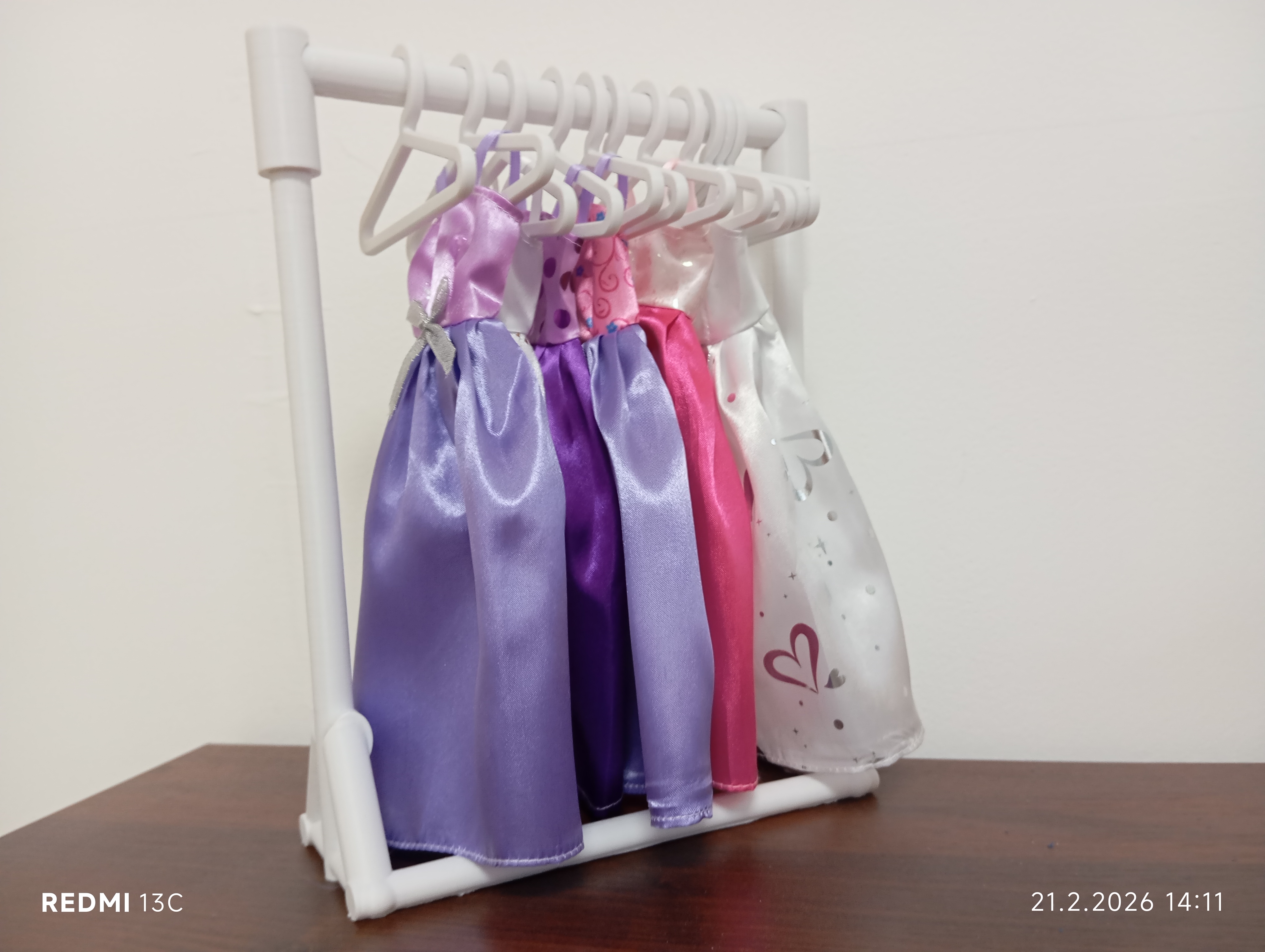 Warderobe for dolls