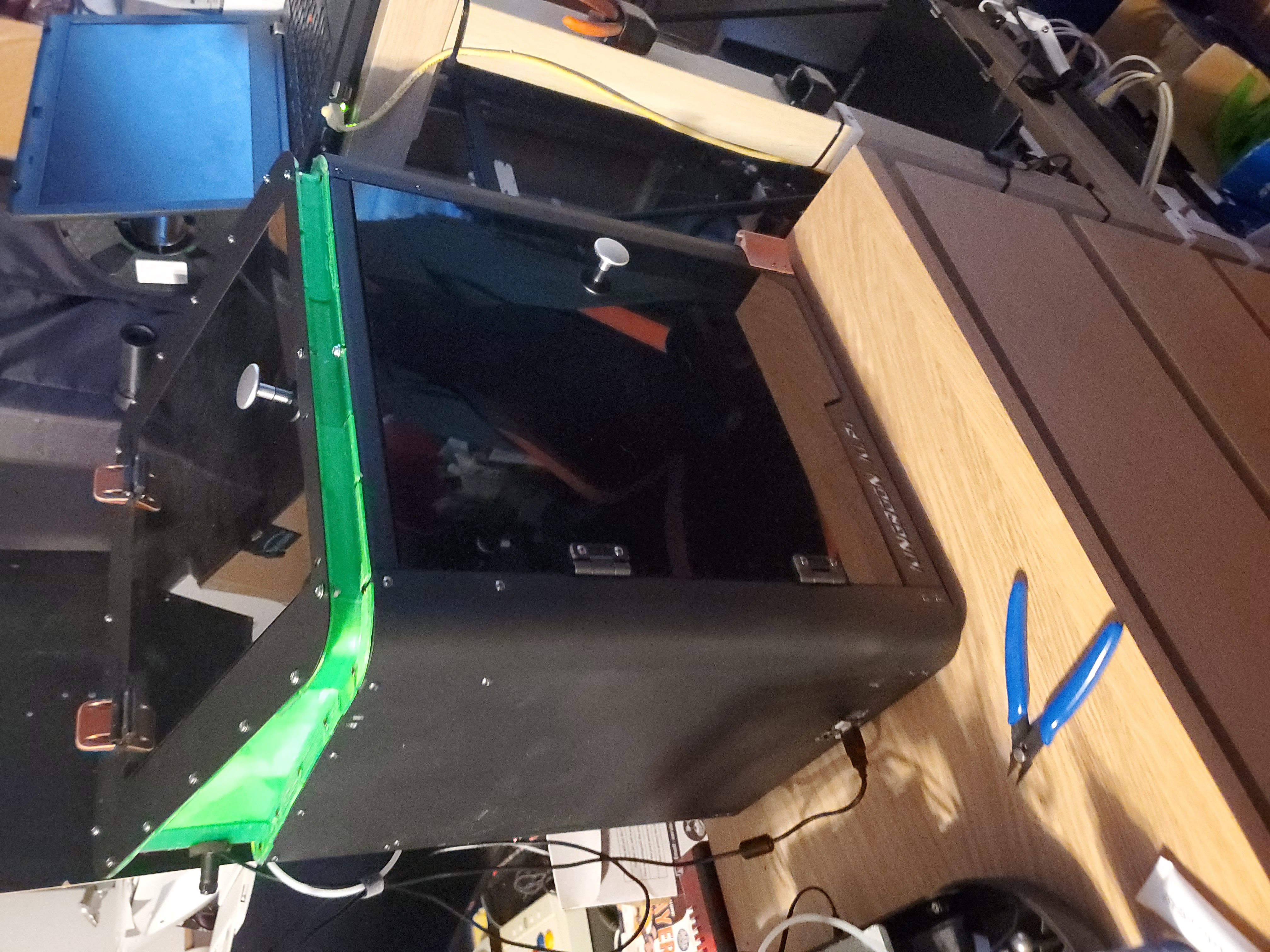 Door panels for the KLP1 230