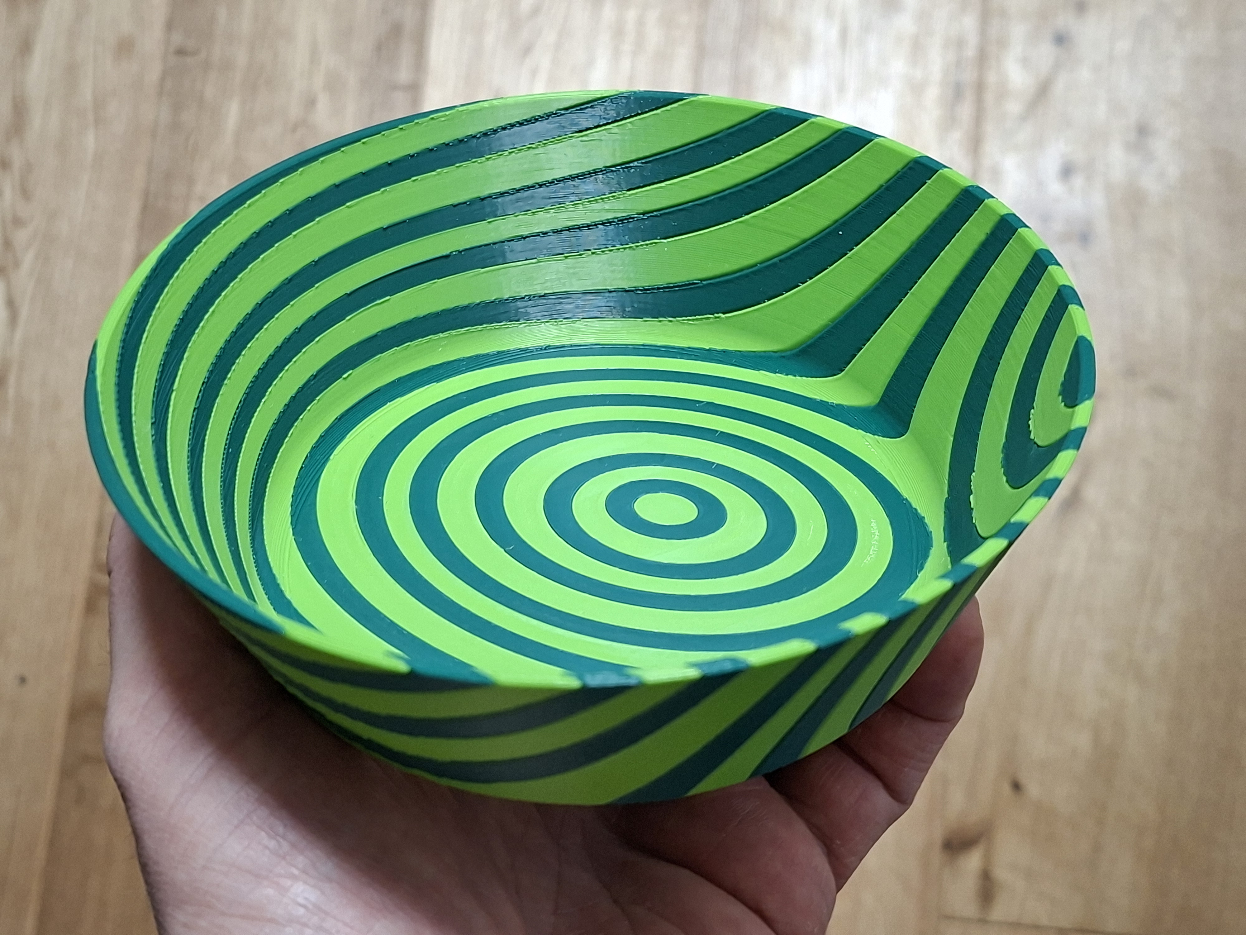 Patterned small bowl for MMU