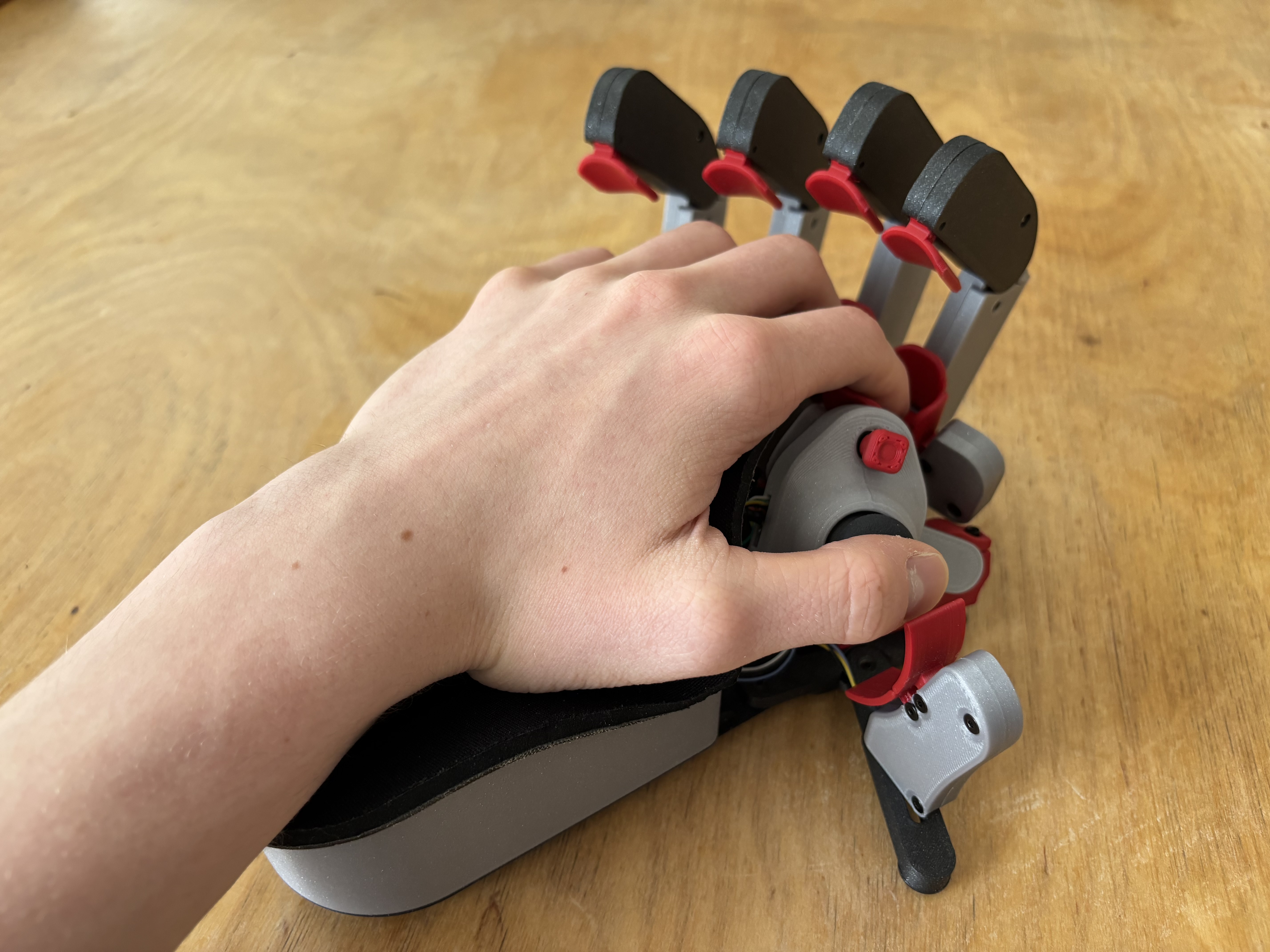 Miniatura 5 do modelo 3D Cyborg Ergonomic Keypad