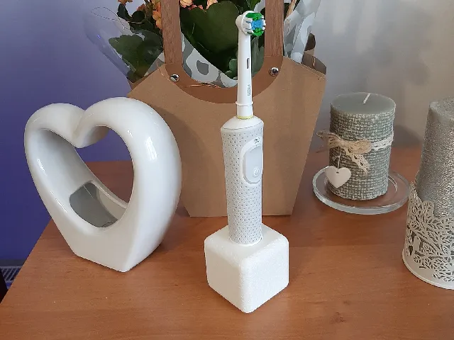 Oral B cube stand