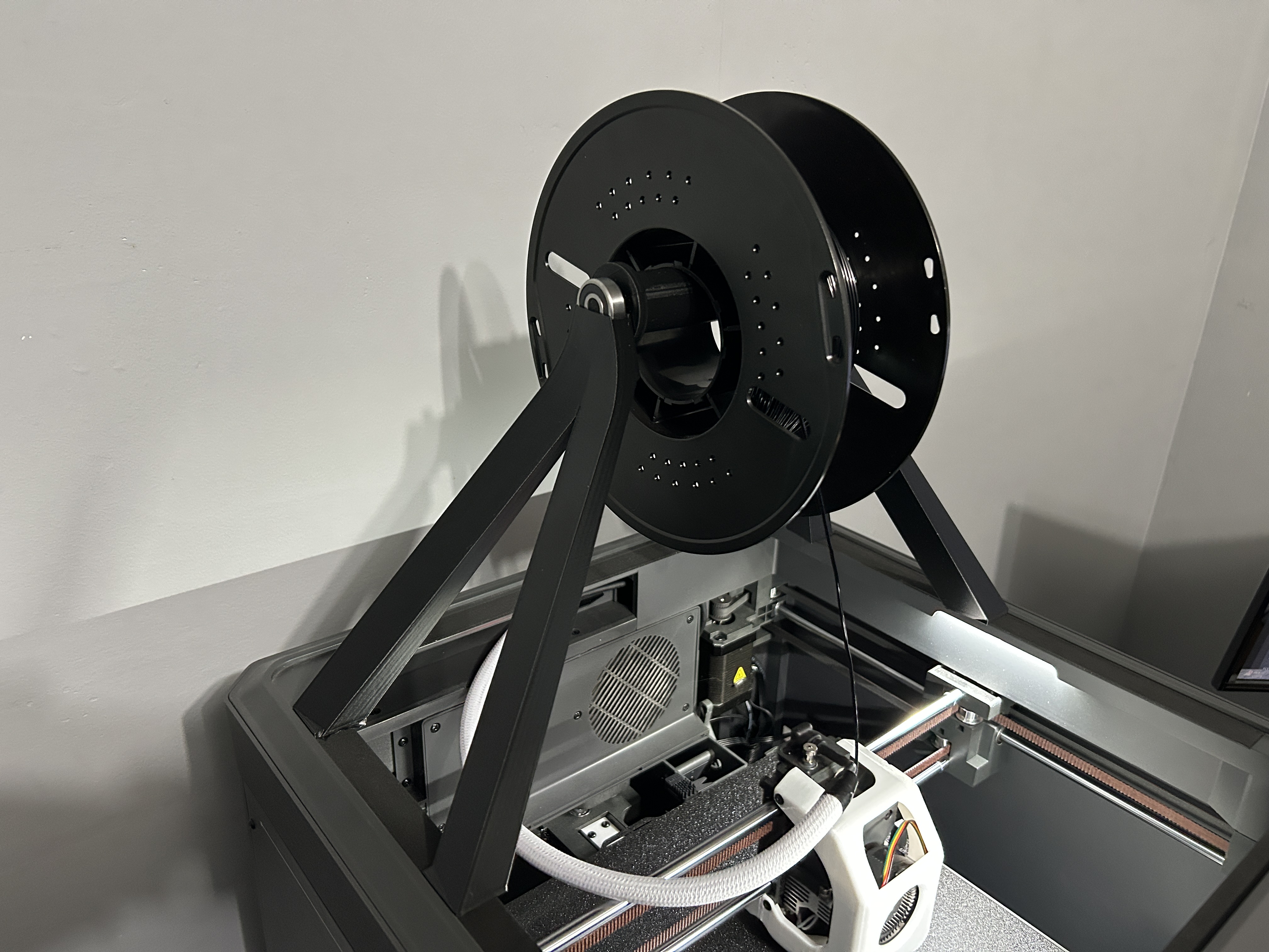 Centauri carbon top mount spool
