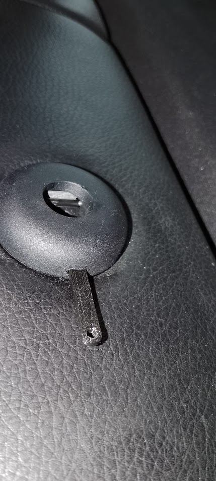 To remove the rear headrest VW