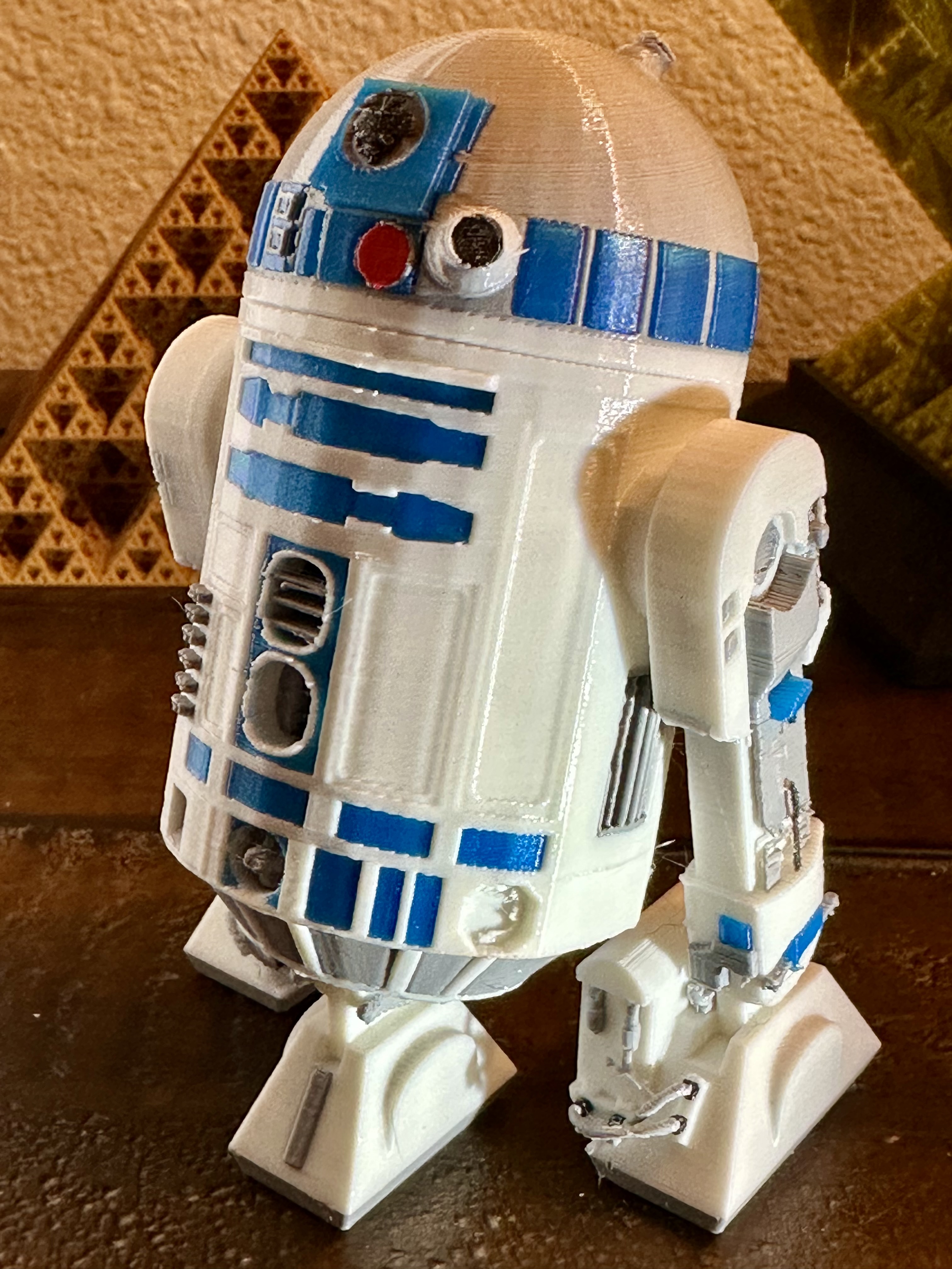 Star Wars R2D2 Painted for Color Decor