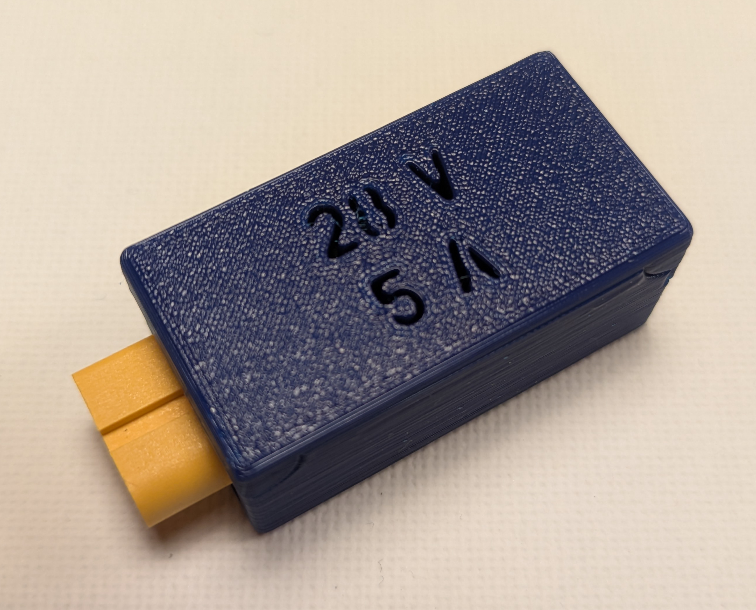 USB C decoy case with XT60 output