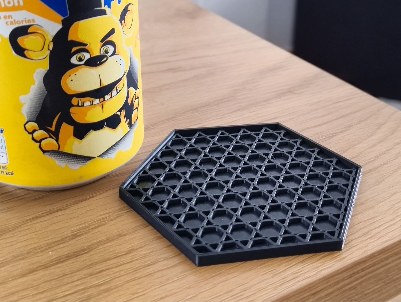 SHARK HEX COASTER (Posavasos Táctico)