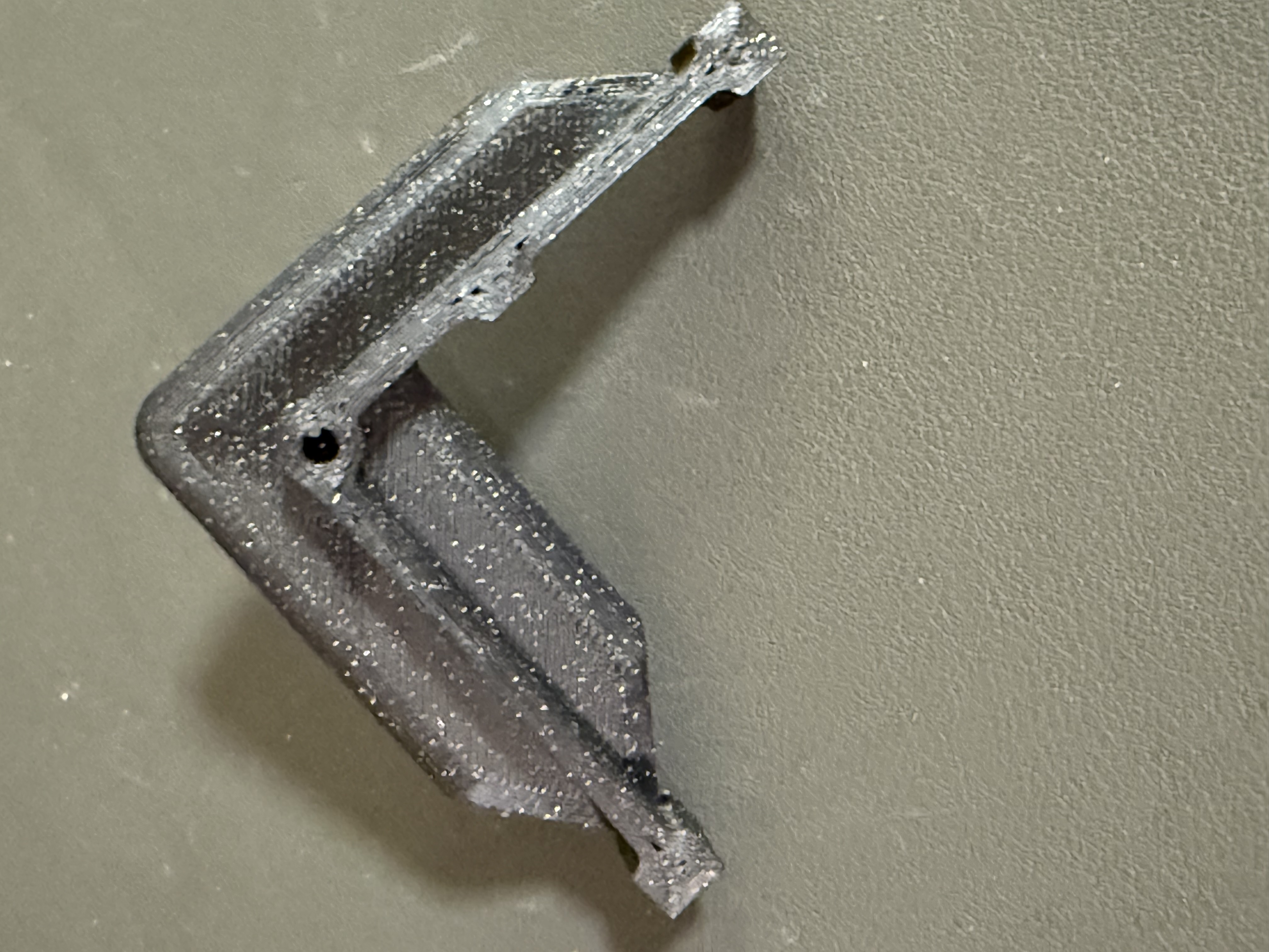 Corner and Angle Hidden Fasteners/Cleats for Grooved Decking