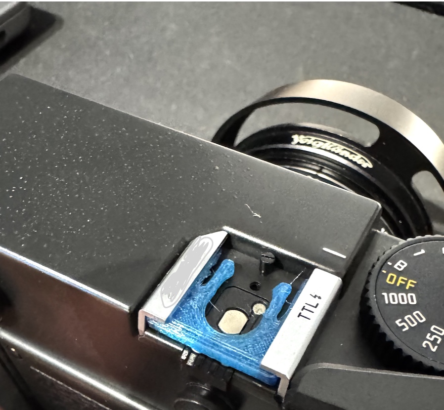 Miniatura 2 do modelo 3D Shutter Release Lock