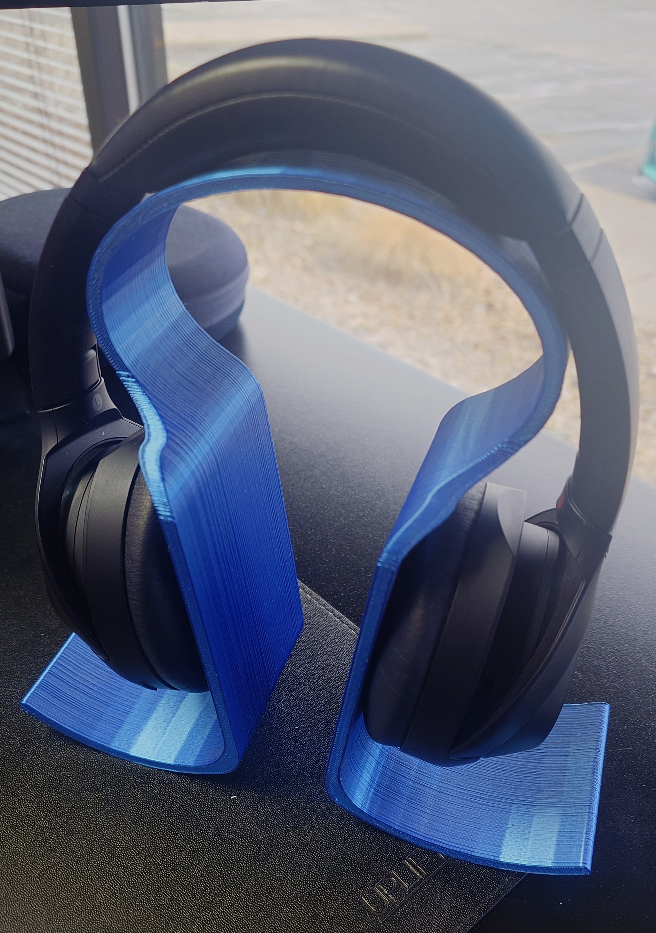Basic Headphone Stand