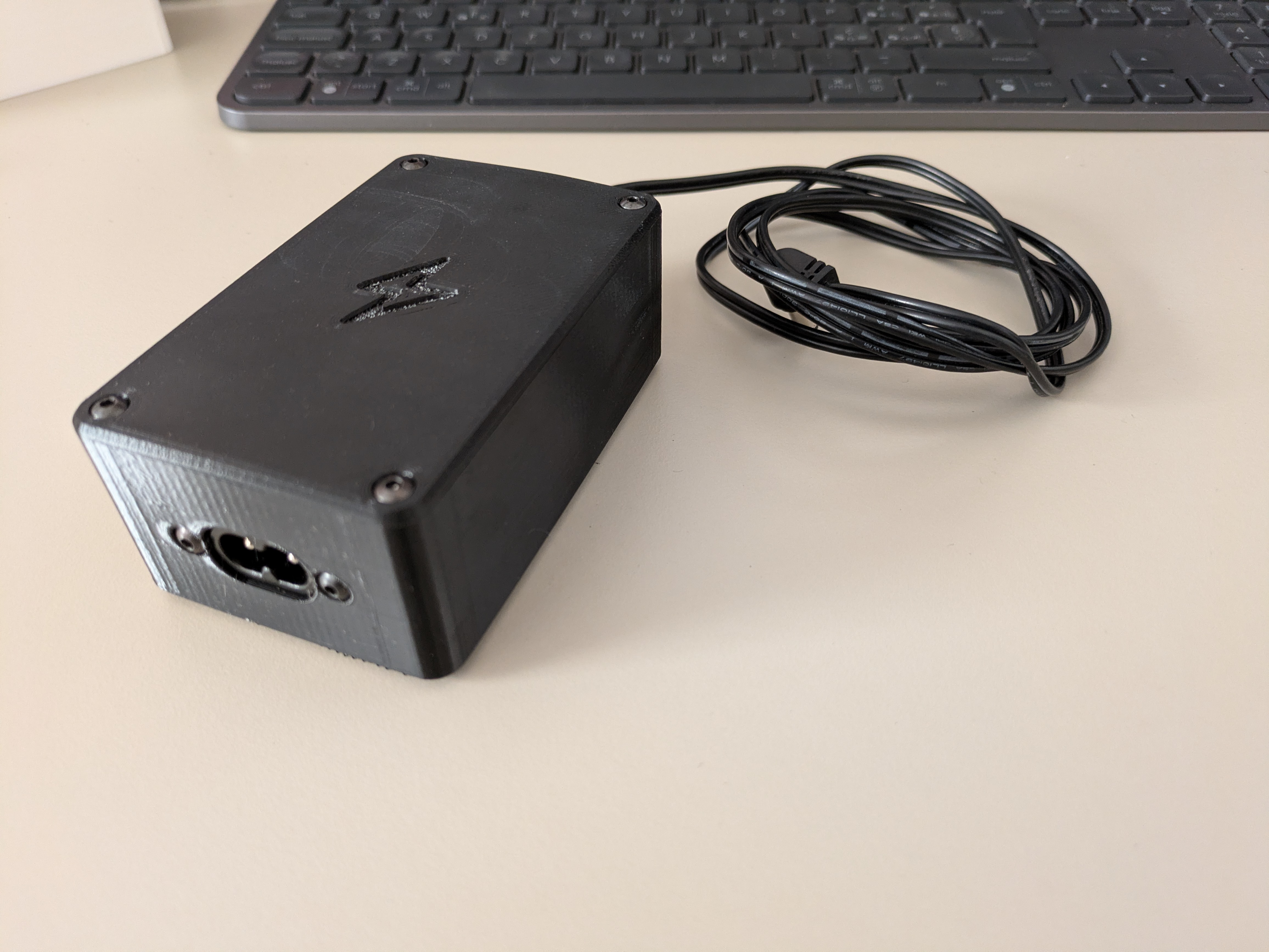 Line 6 DC-3h HX Stomp XL PSU enclosure