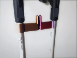 Magnetic crutch hook connector