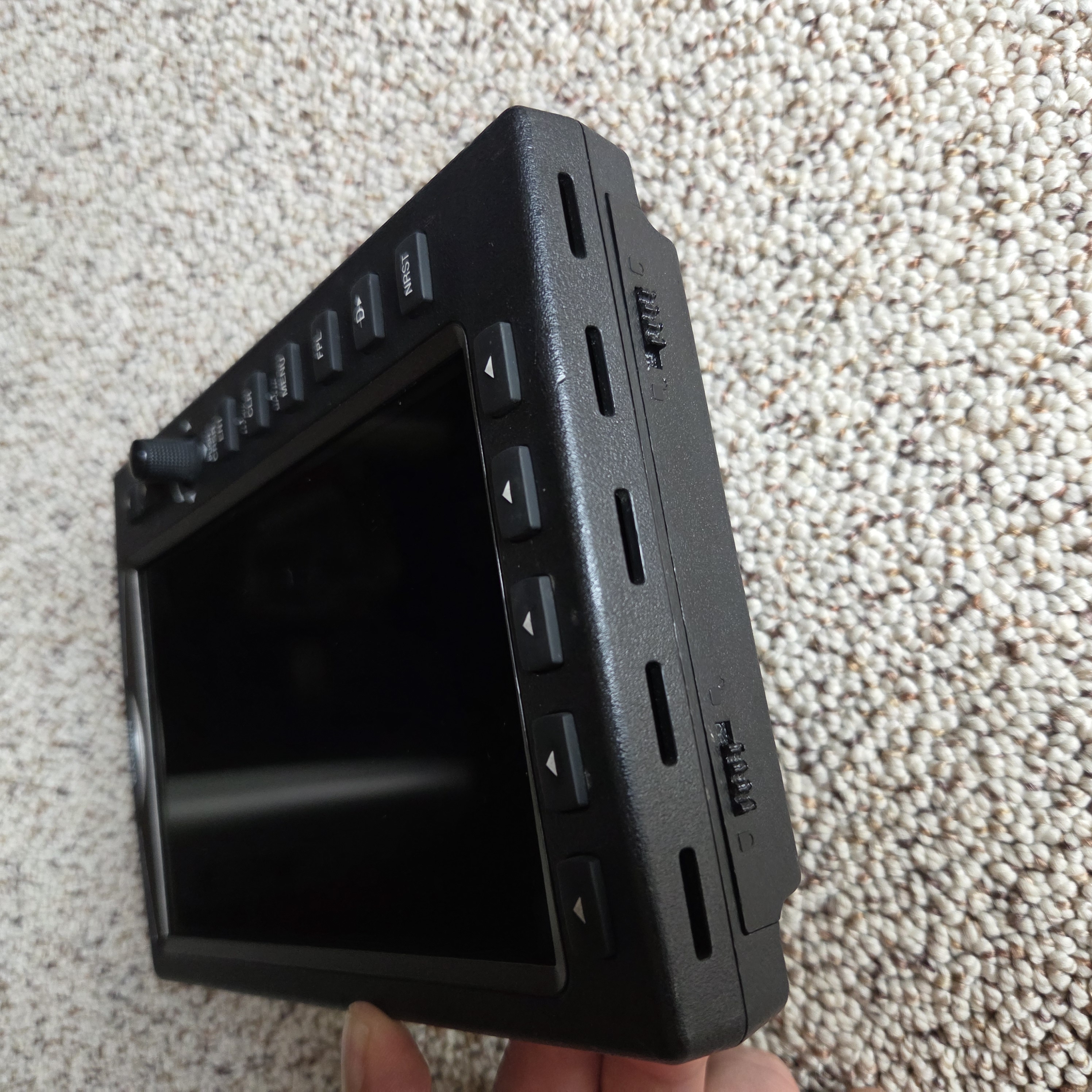 Garmin 696 aviation GPS battery clip