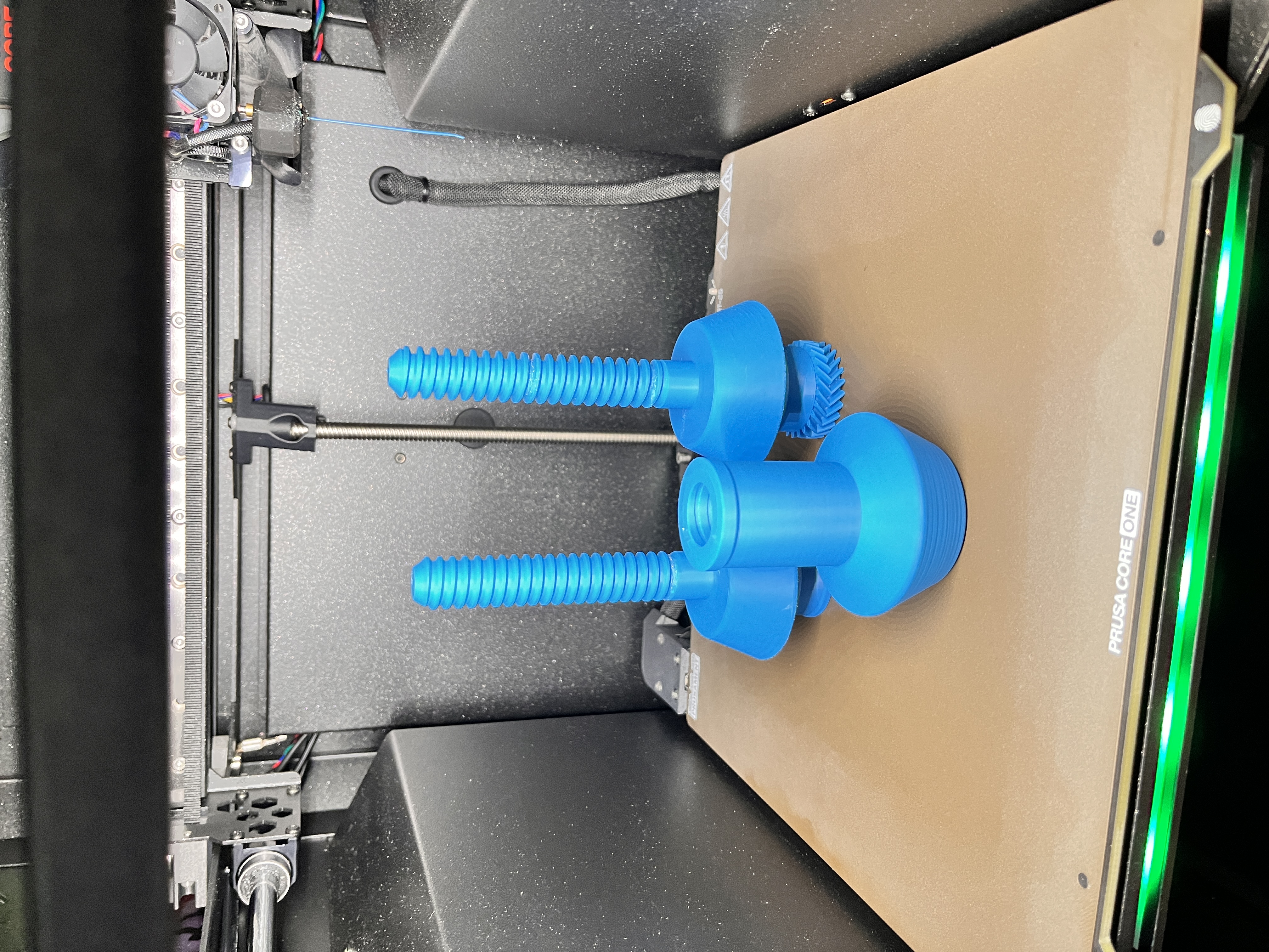 Universal Centering Cone Axles and Nuts for Bambu Lab Filament Spool Switcher & Winder — miniatura 6