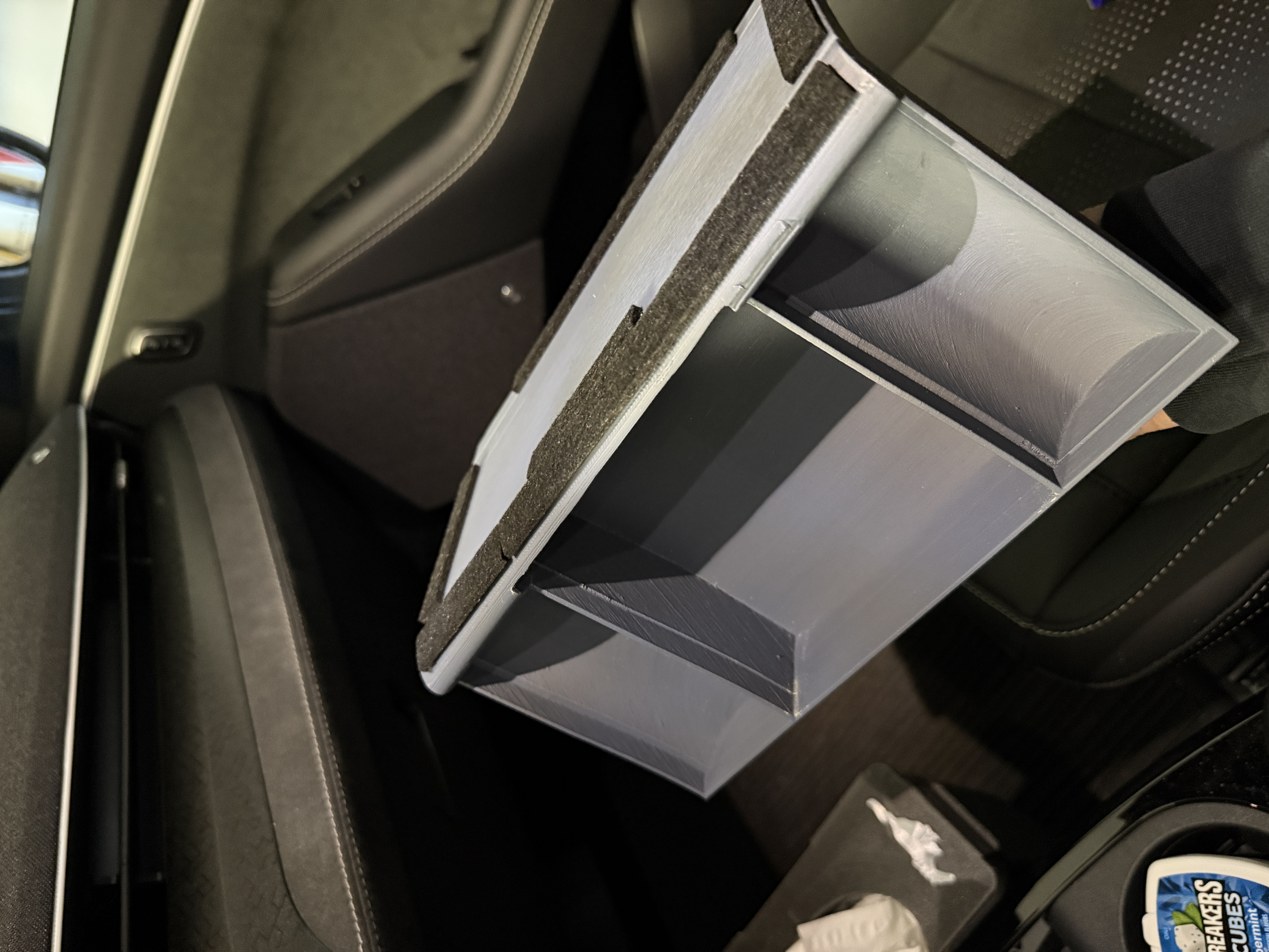 Mustang Mach e Tissue Holder