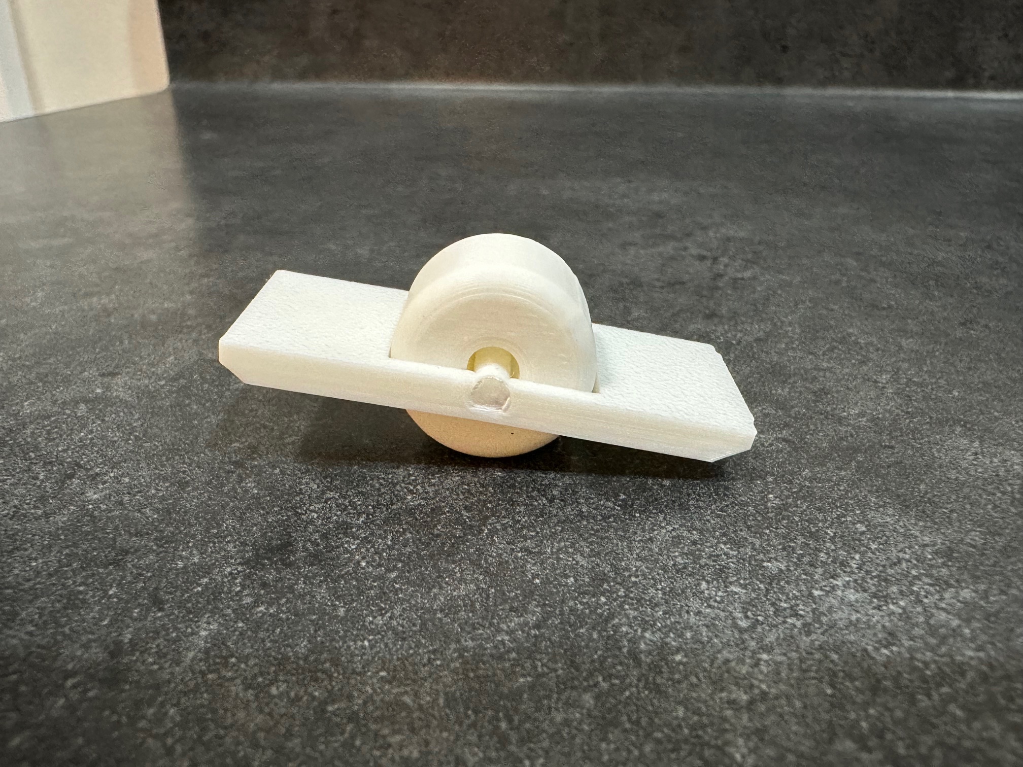 Miniatura 2 do modelo 3D Finger One Wheel