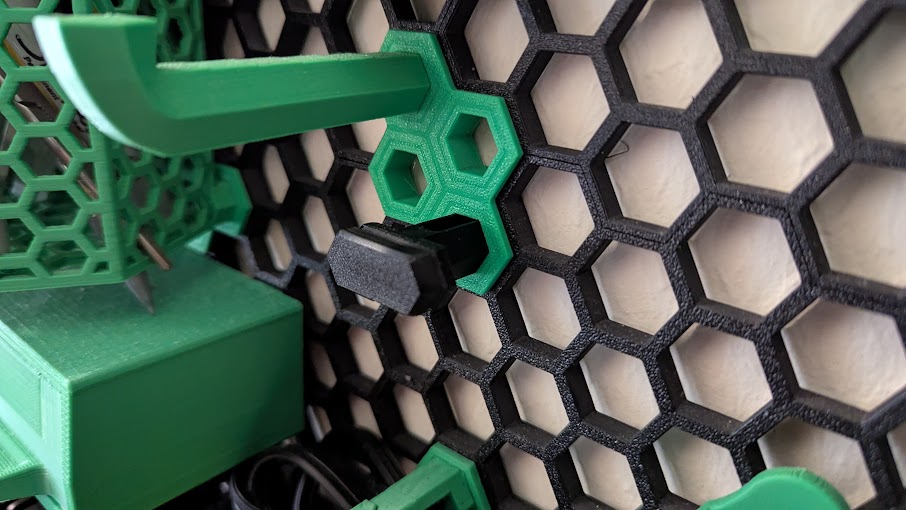 Yet Another Insert Remover for Honeycomb Storage Wall
