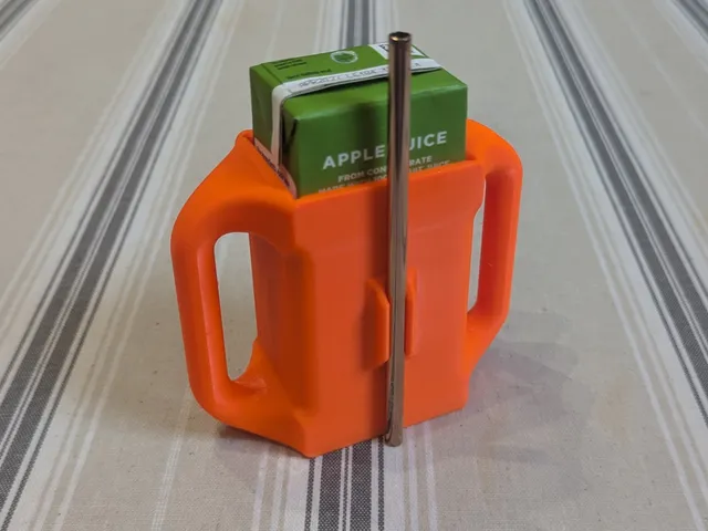 No-squeeze Juicebox Holder