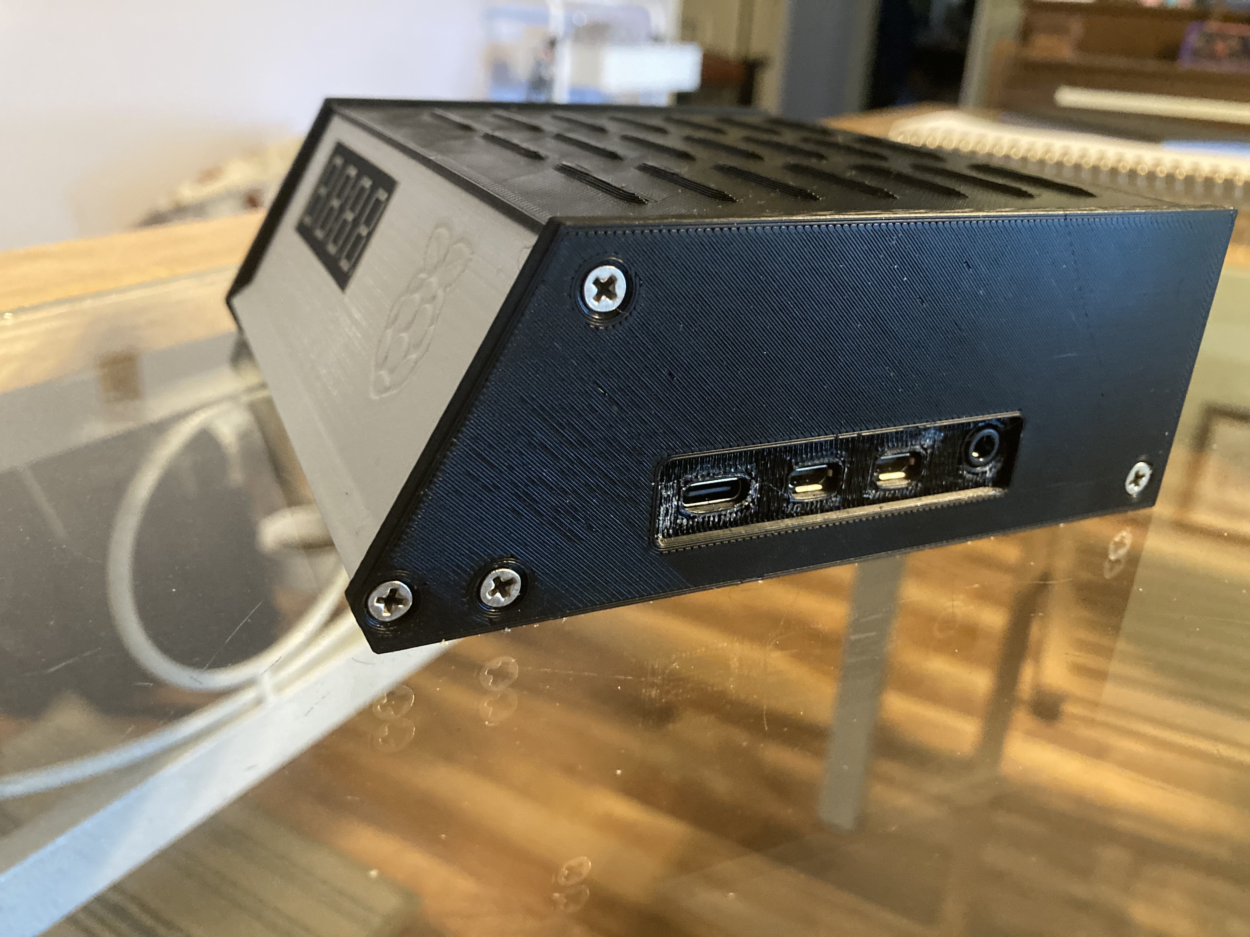 Heathkit H8 style case for Raspberry Pi
