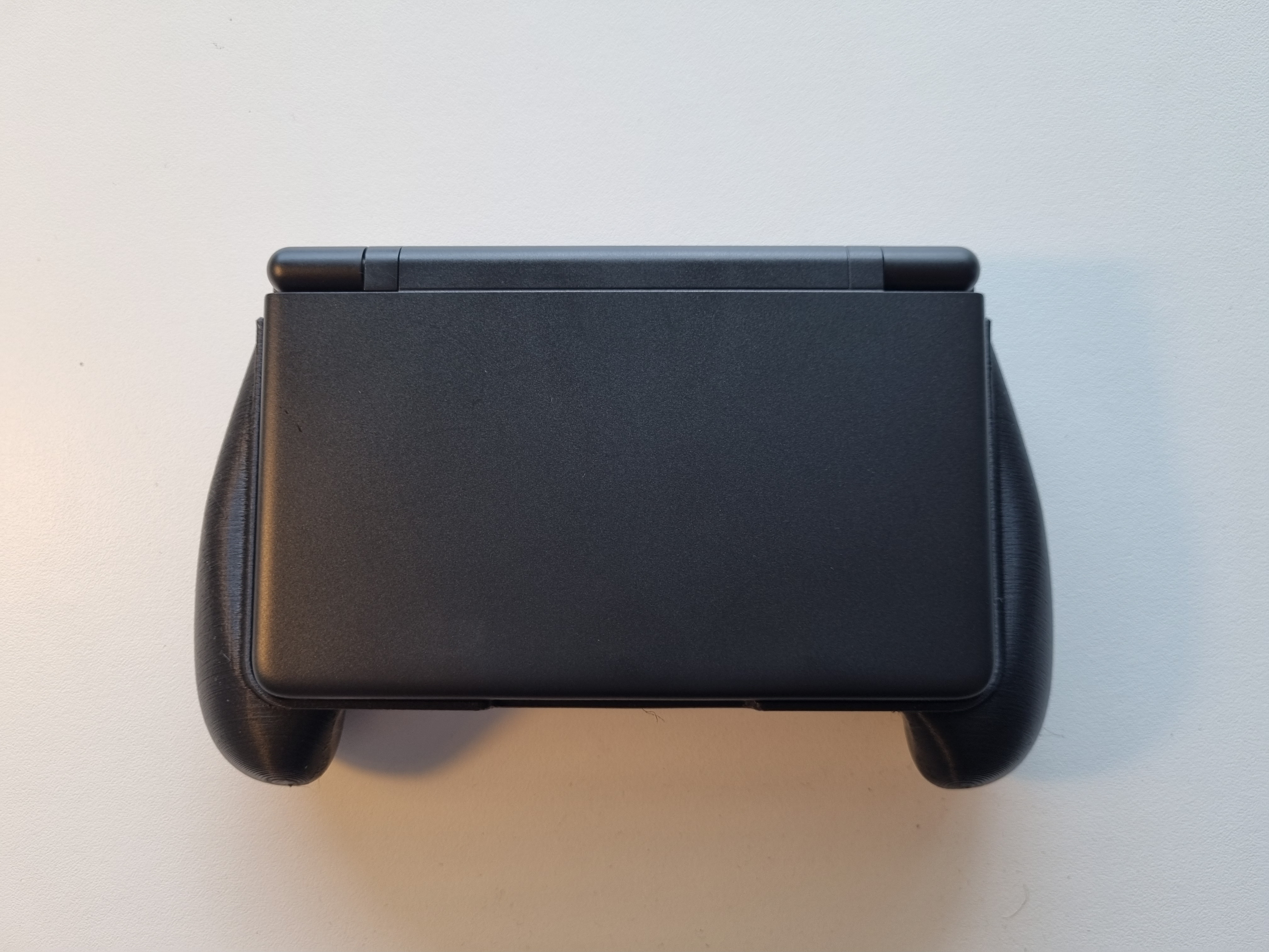 Miniatura 3 do modelo 3D AYN Thor Grip Steam Controller Shape