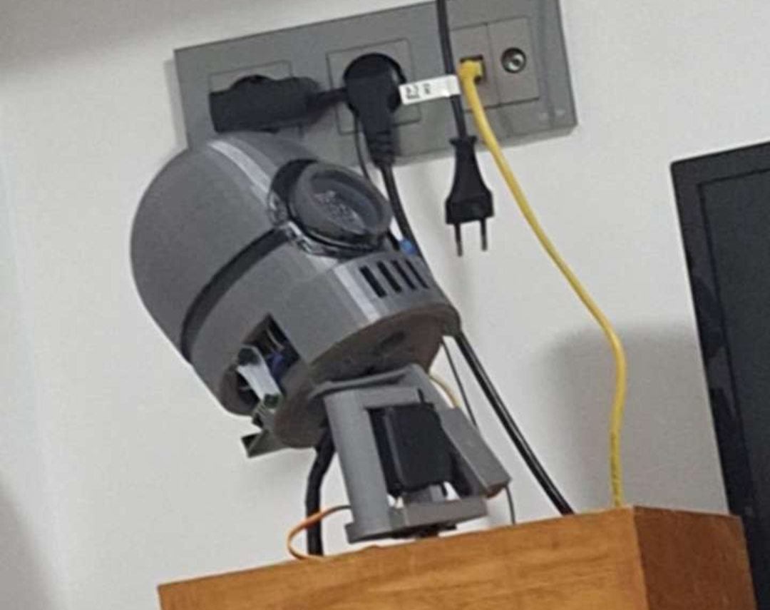 Miniatura 2 do modelo 3D Robot Head