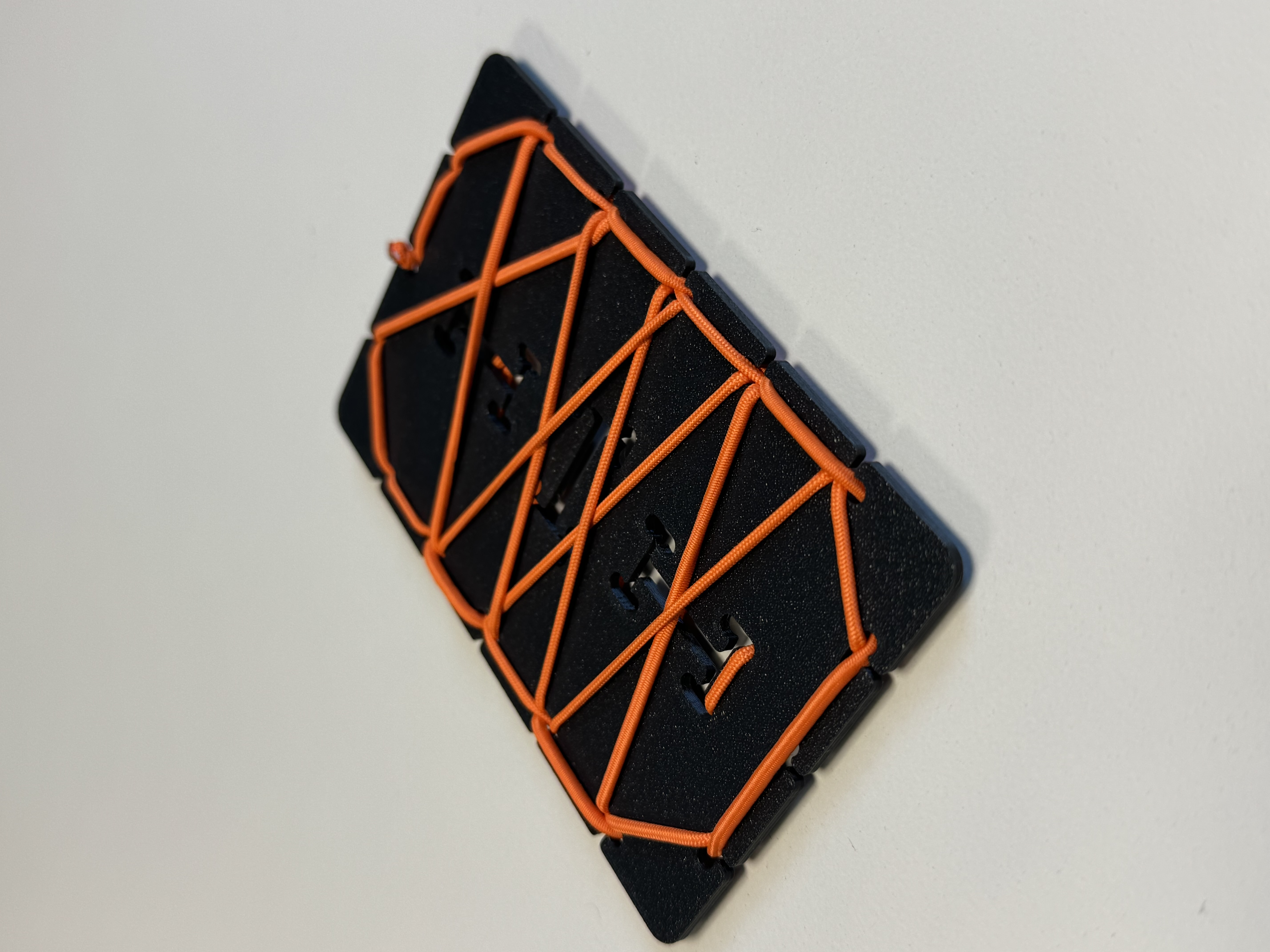 Miniatura 22 do modelo 3D EDC Rack / Tool organizer