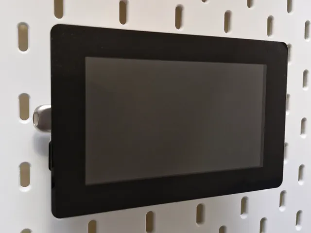 Raspberry Pi Touch Display 2 (5-inch) IKEA Skadis Mount [Landscape]