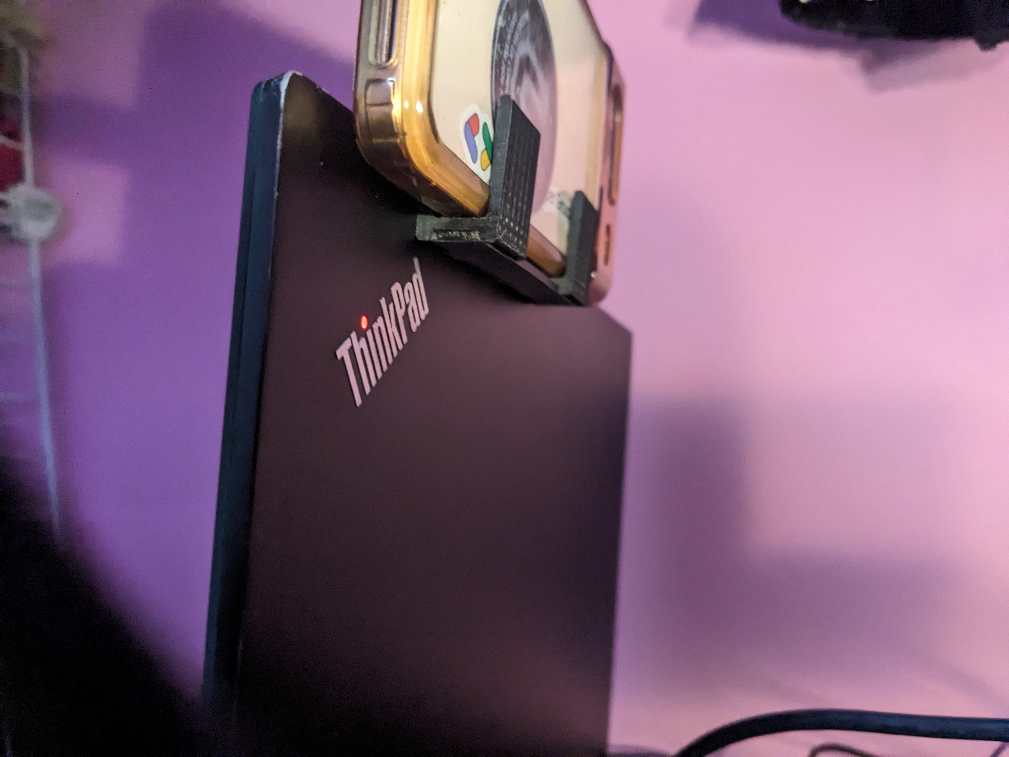 ThinkPad & Pixel 8 Webcam Bracket