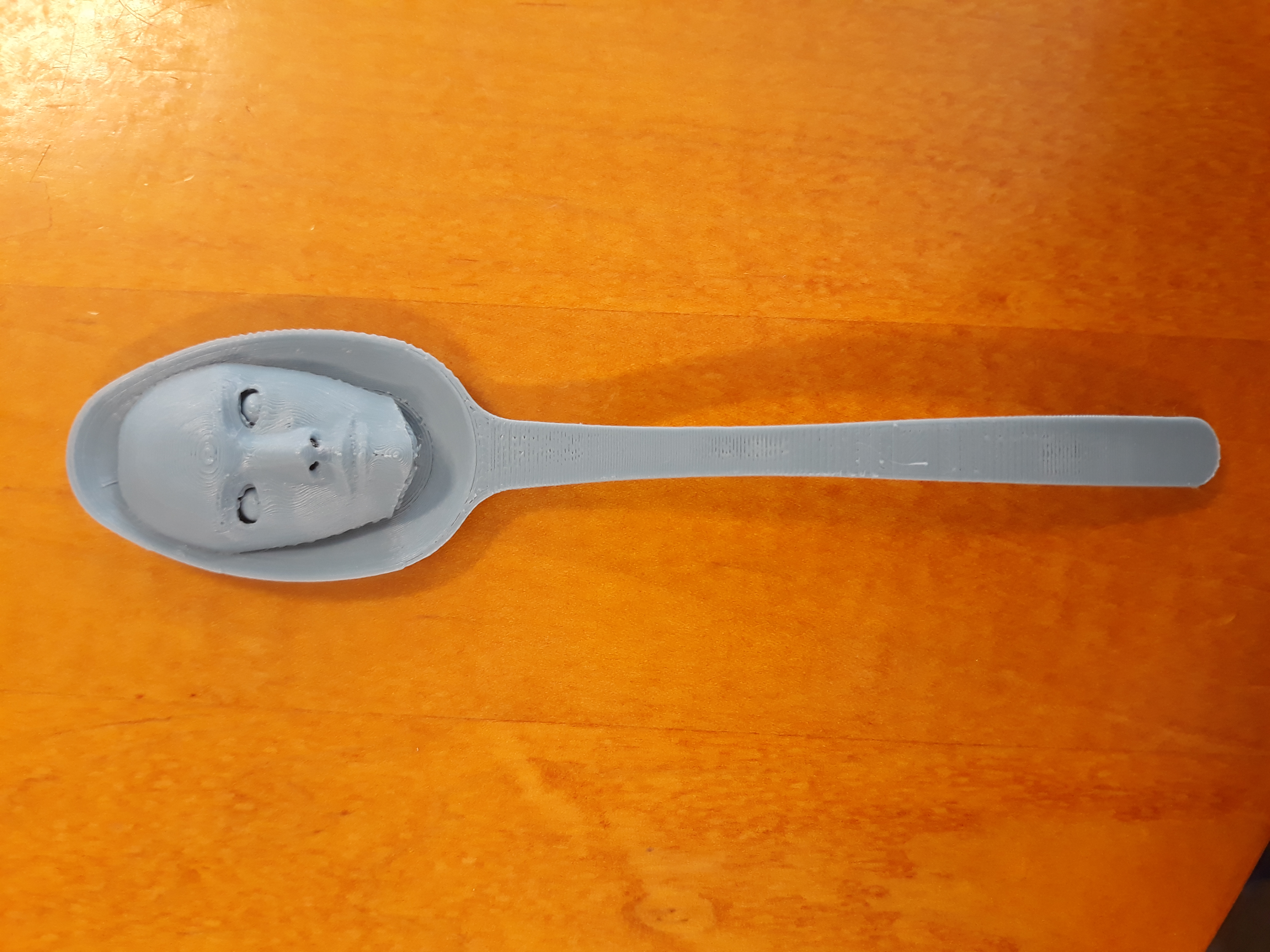 Face spoon