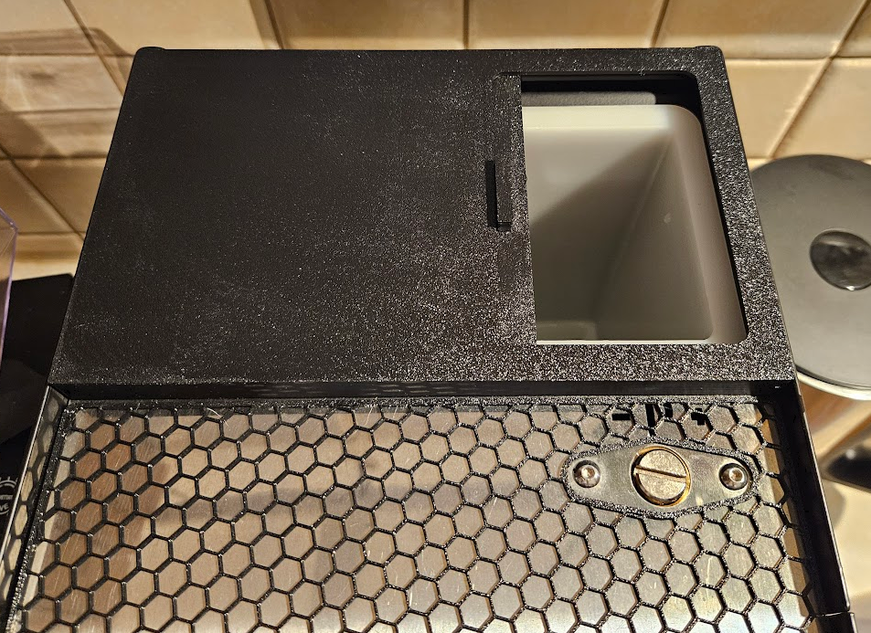 profitec GO - water tank lid with doors