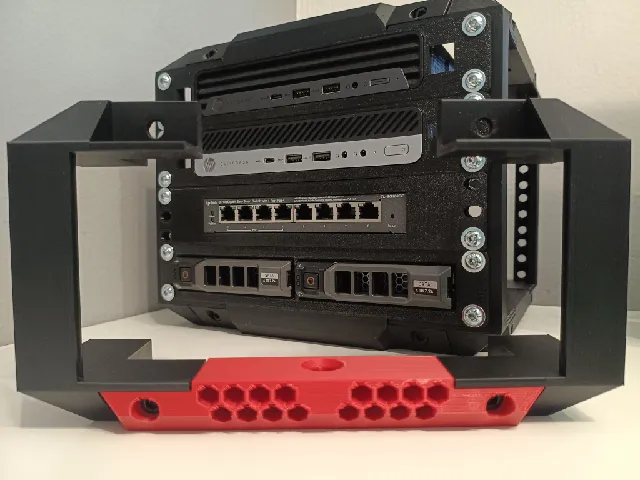 10 Modular Inch Server Rack - Ventilated Side Brace