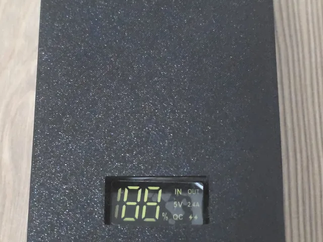 Powerbank Case with Display