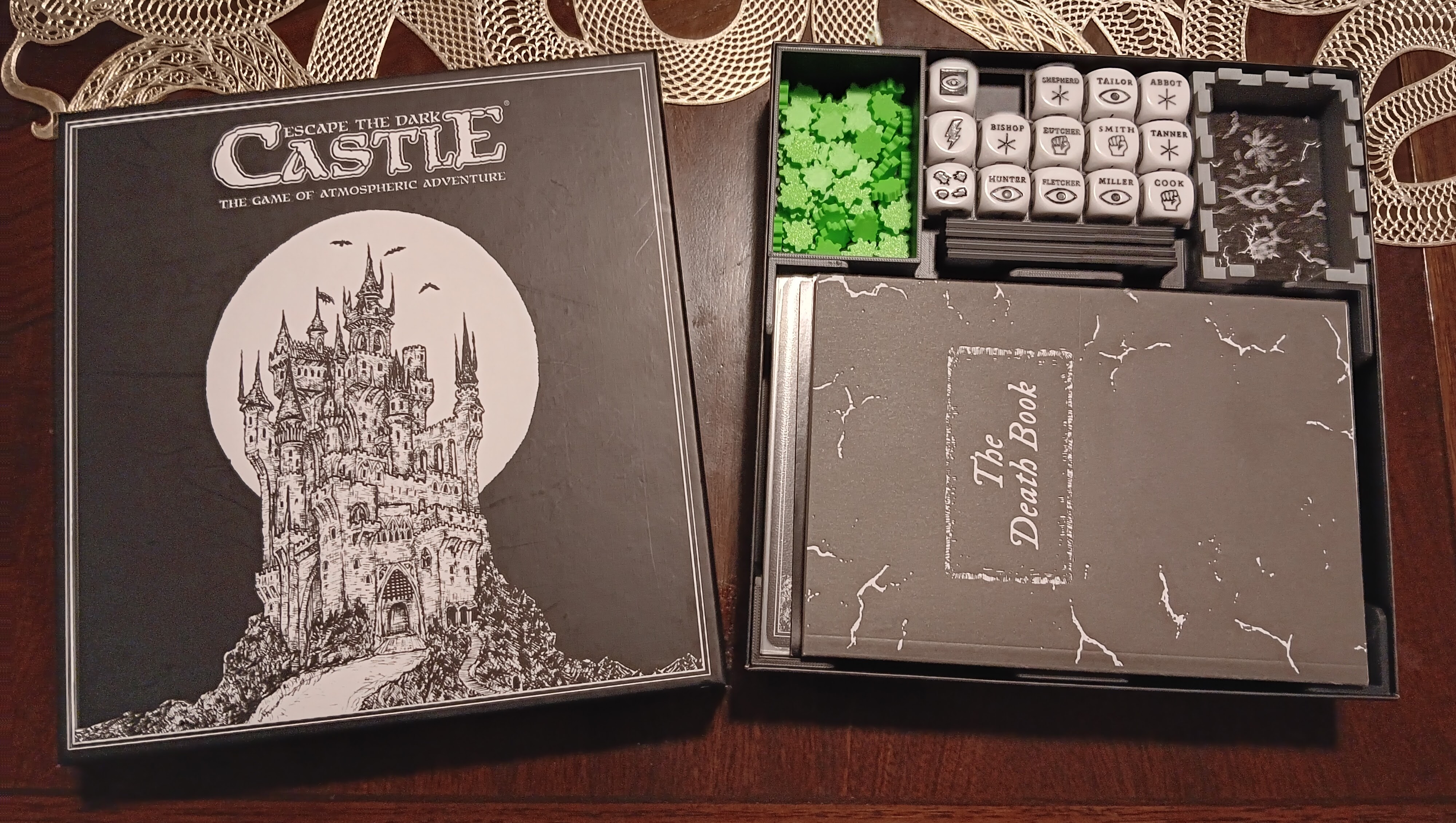 Escape the Dark Castle Storage Insert