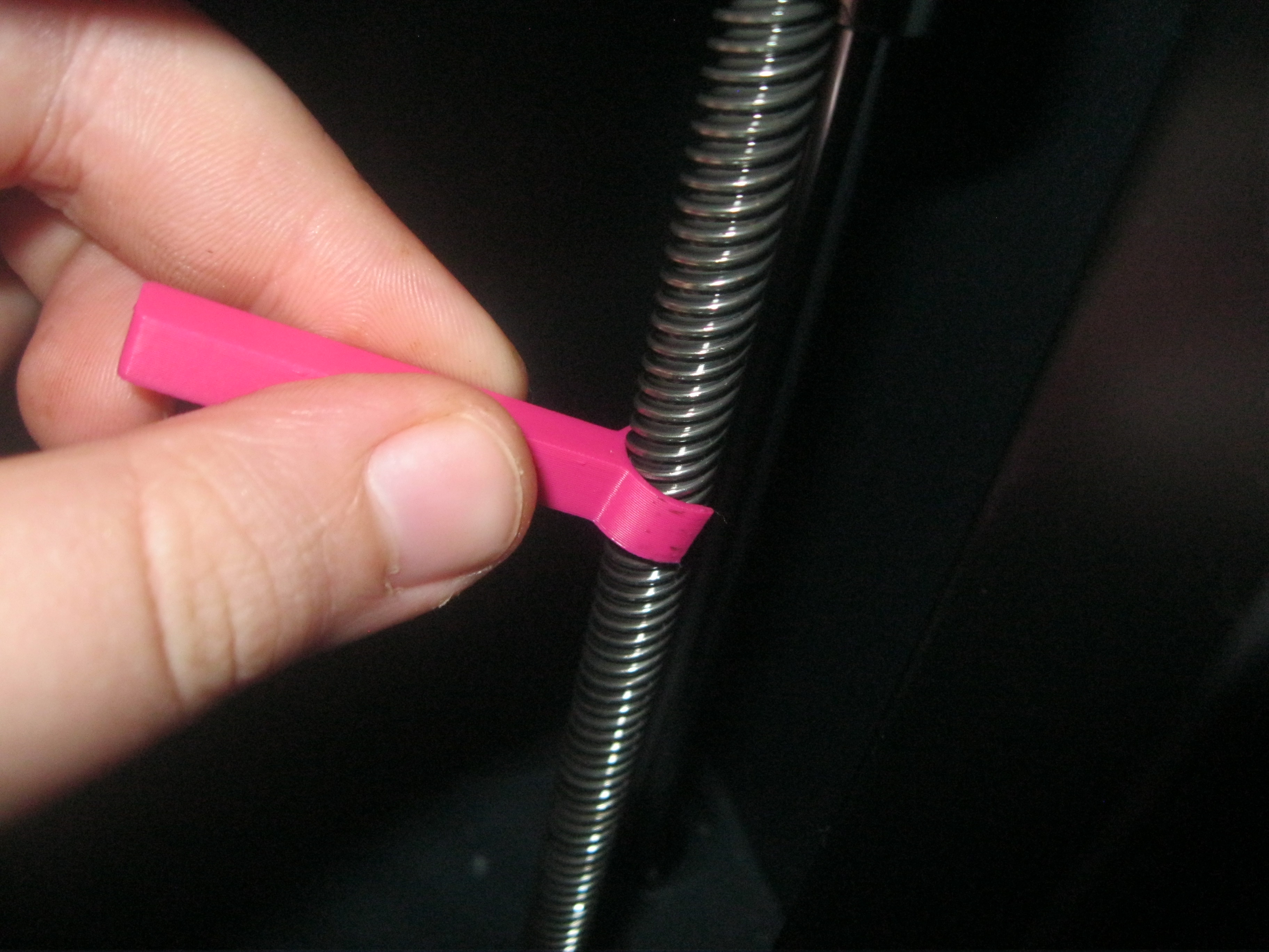 Disposable Lead Screw Lubrication Tool