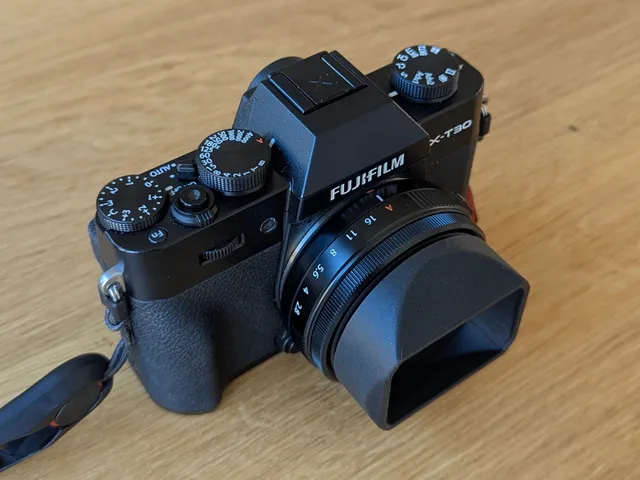 Fujifilm XF 27mm Squarehood