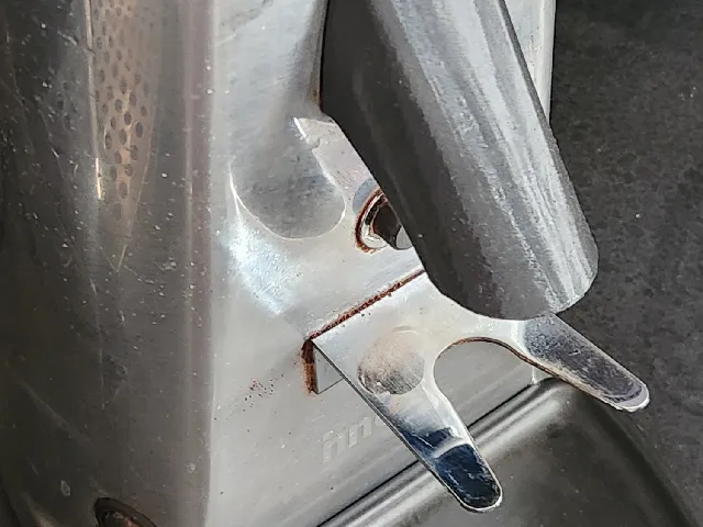 No-Spill Chute for Innova I-1 Espresso Grinder