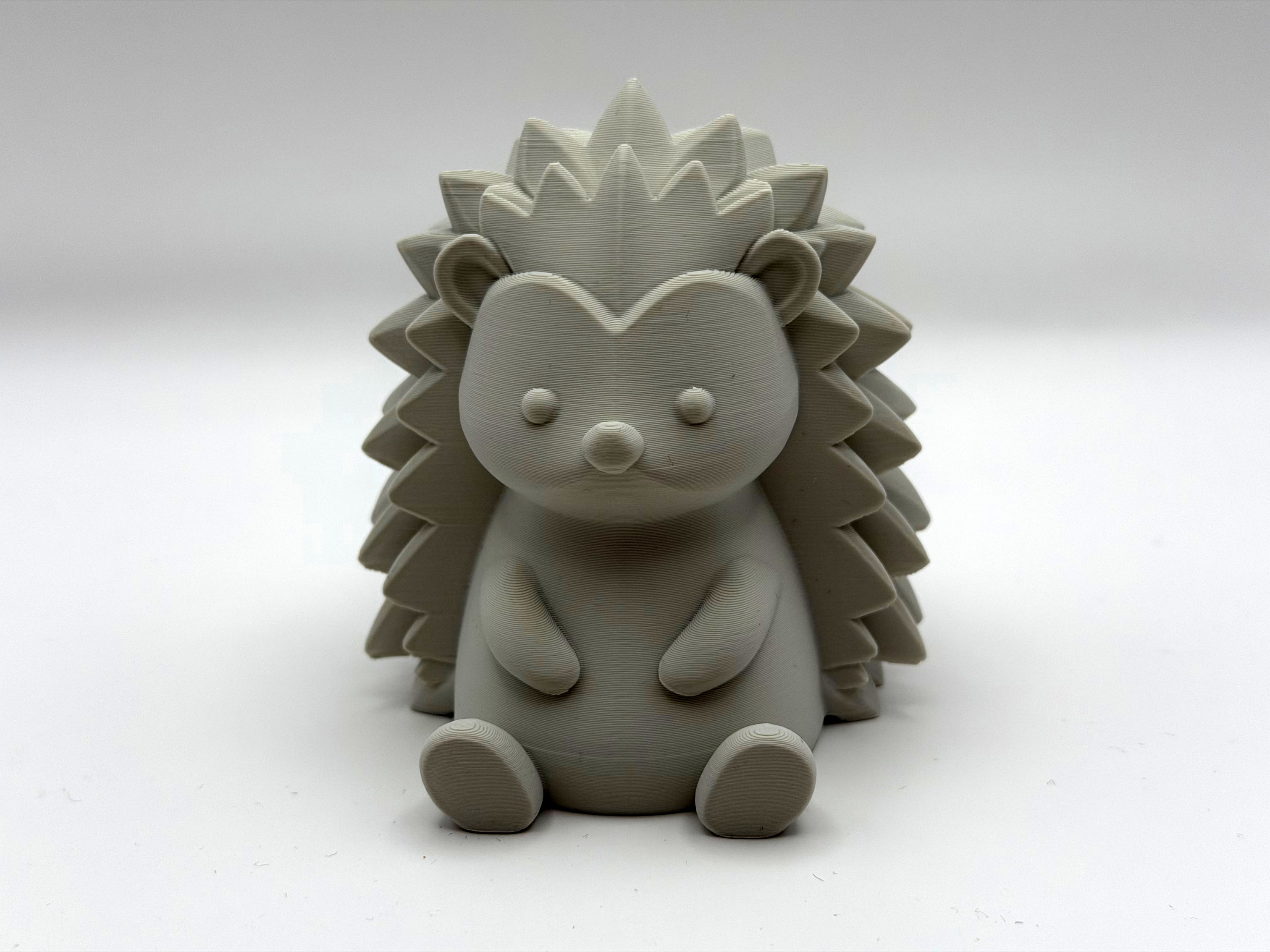 Cute Carved Hedgehog — miniatura 2