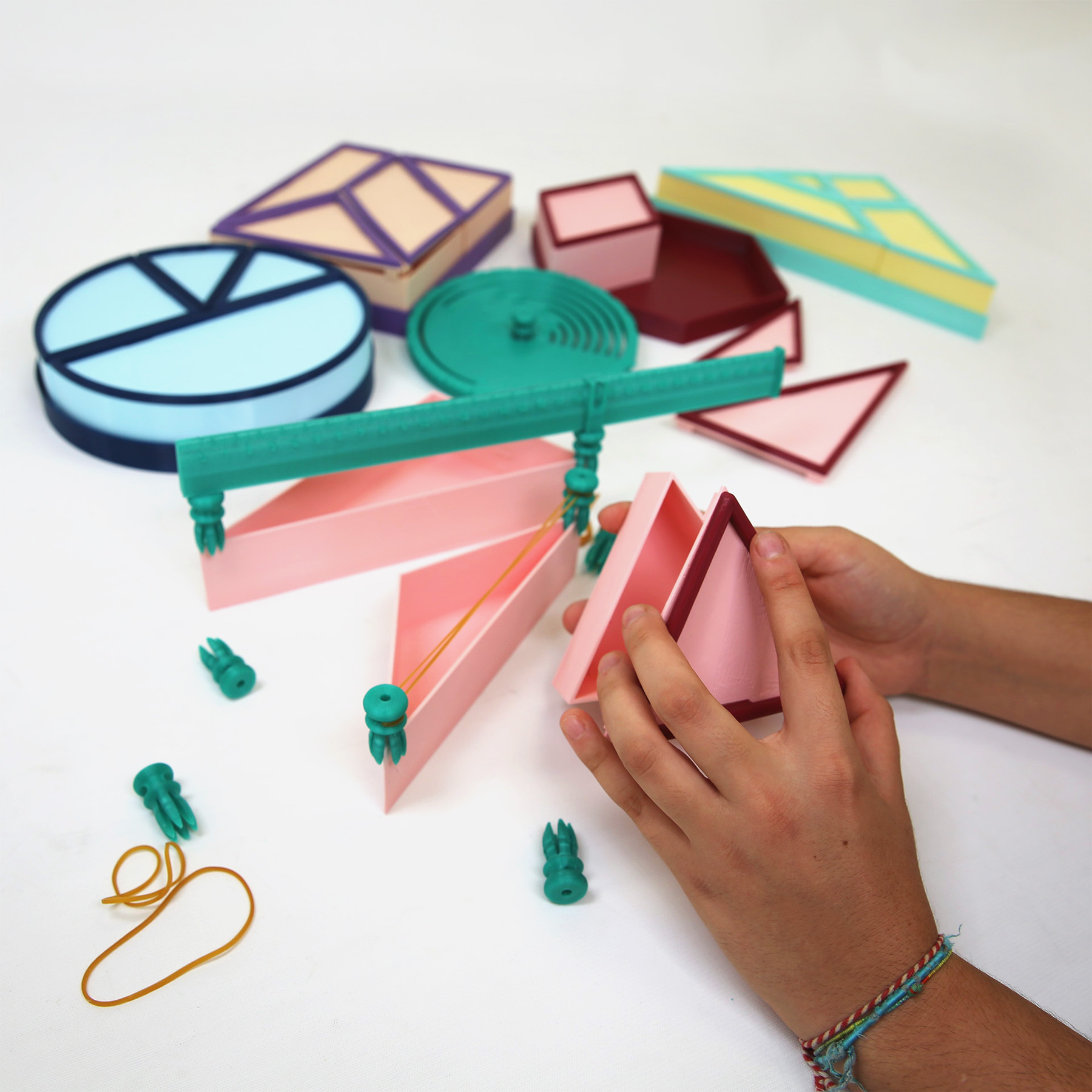 Nested Geometry Structures-Educational Set