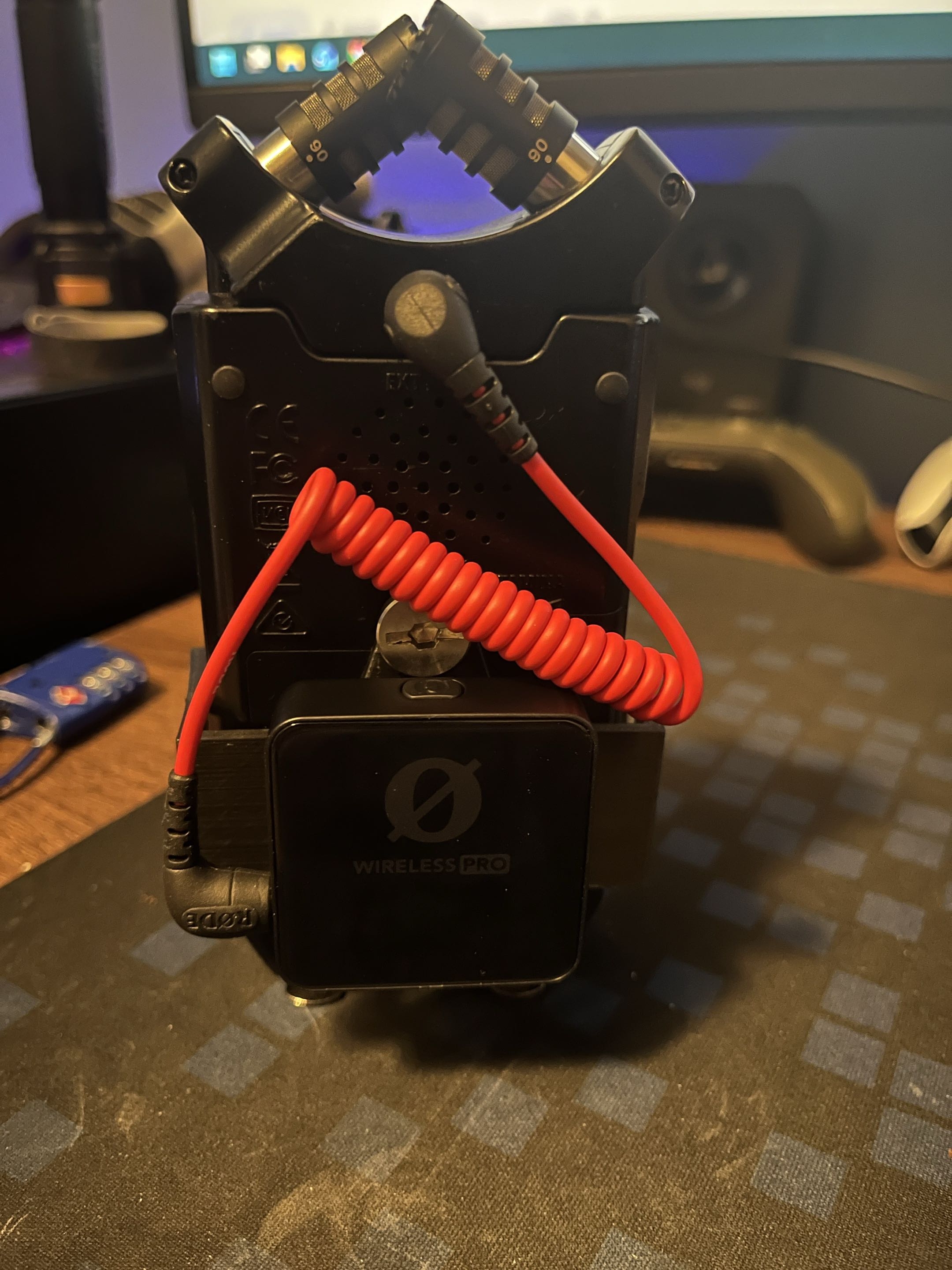 ZOOM H4N Hot Shoe Mount
