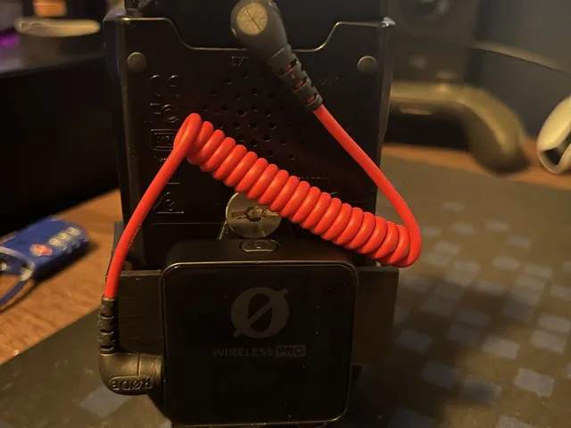 ZOOM H4N Hot Shoe Mount