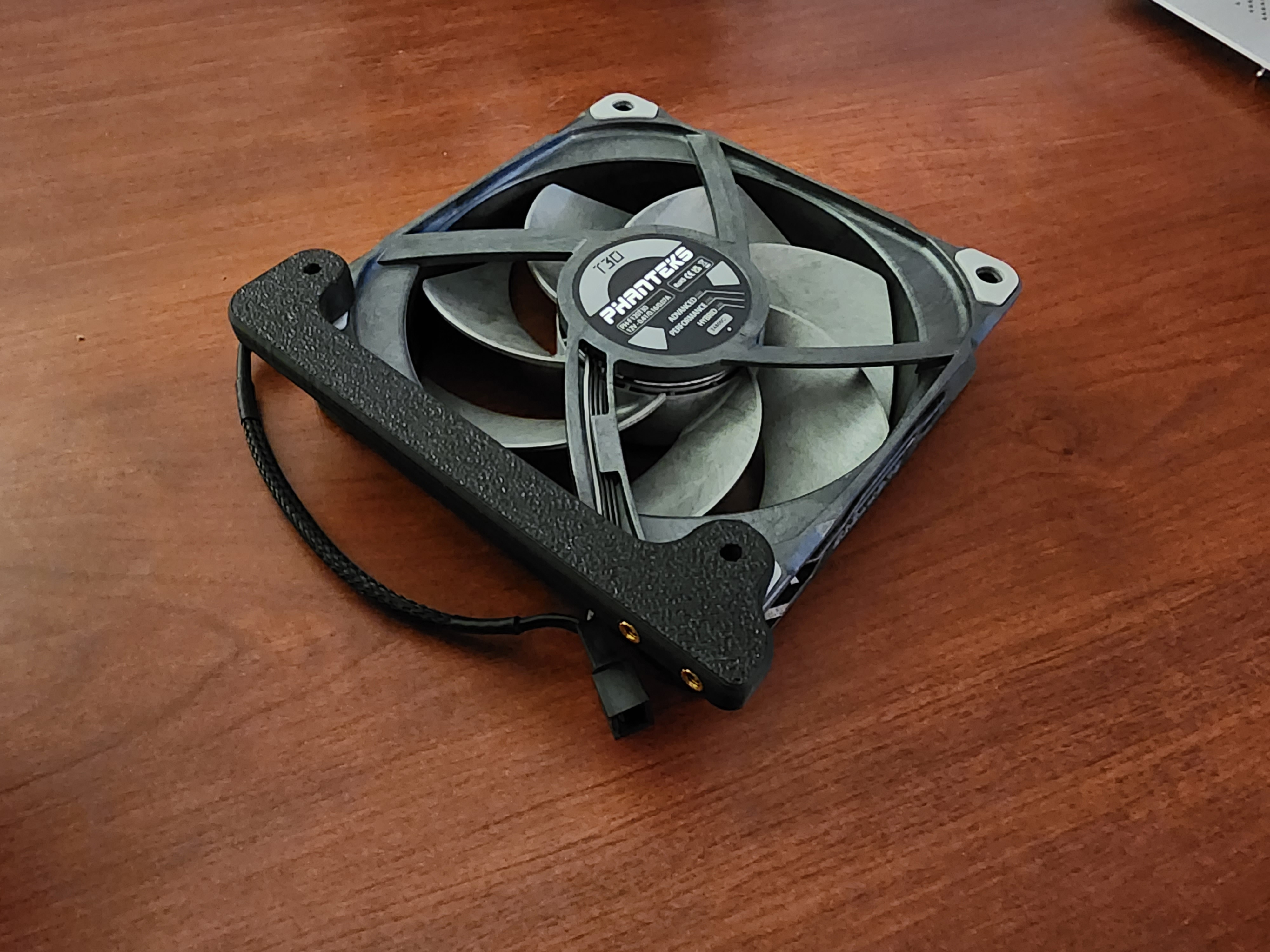 Ncase M1 Side Fan Bracket — miniatura 3